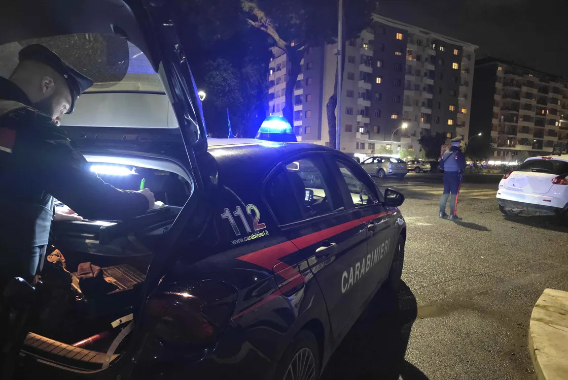 Perseguita il compagno nonostante i domiciliari: donna arrestata a Osteria del Curato