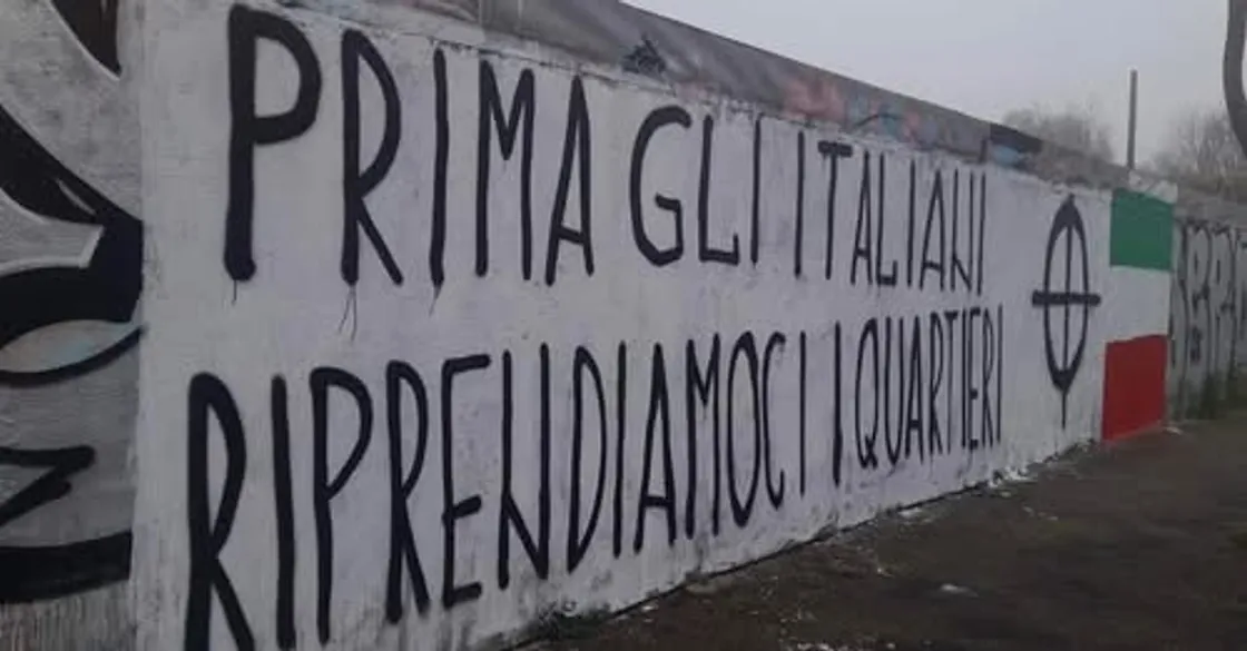 Torpignattara, scritta razzista nel parco Giordano Sangalli. Condanna bipartisan: «Offende Roma intera»