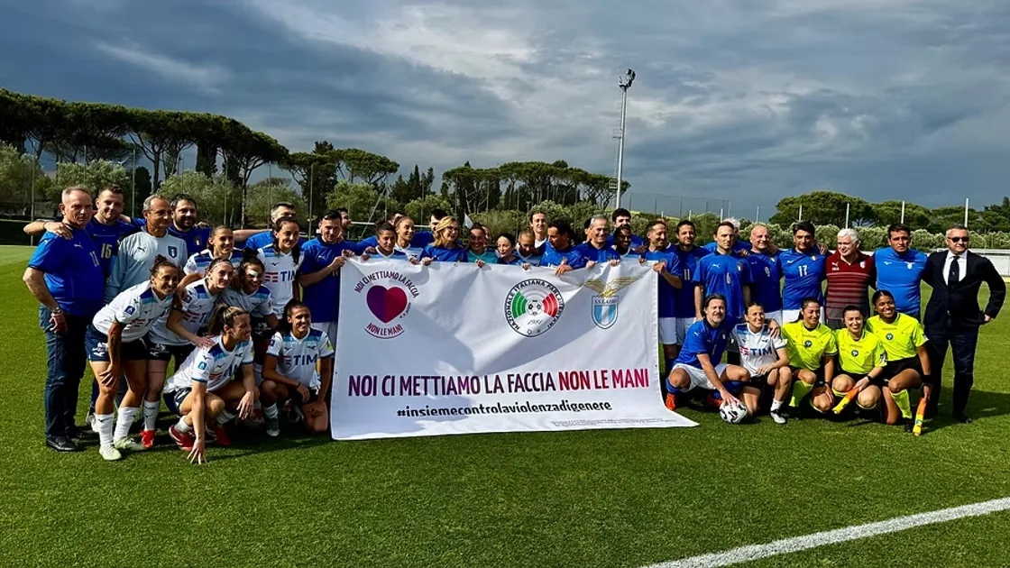 «Noi ci mettiamo la faccia, non le mani»: sport e istituzioni in campo contro la violenza di genere