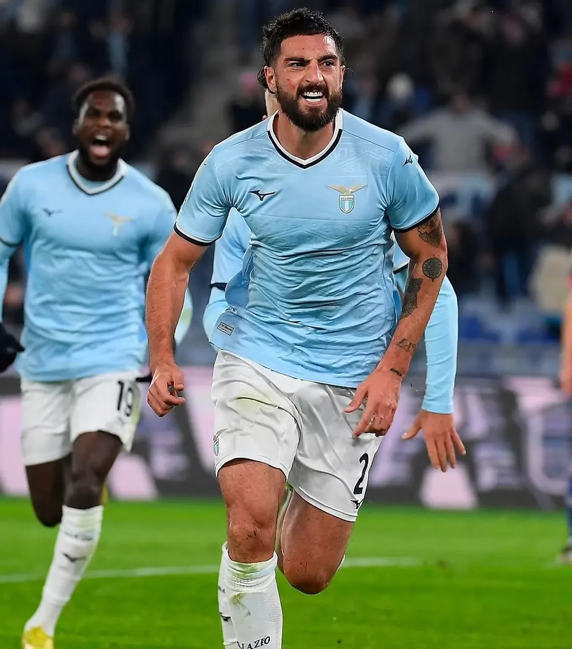 La Lazio domina il Bologna 3-0: espulsione di Pobega e gol di Gigot, Zacagni e Dele-Bashiru