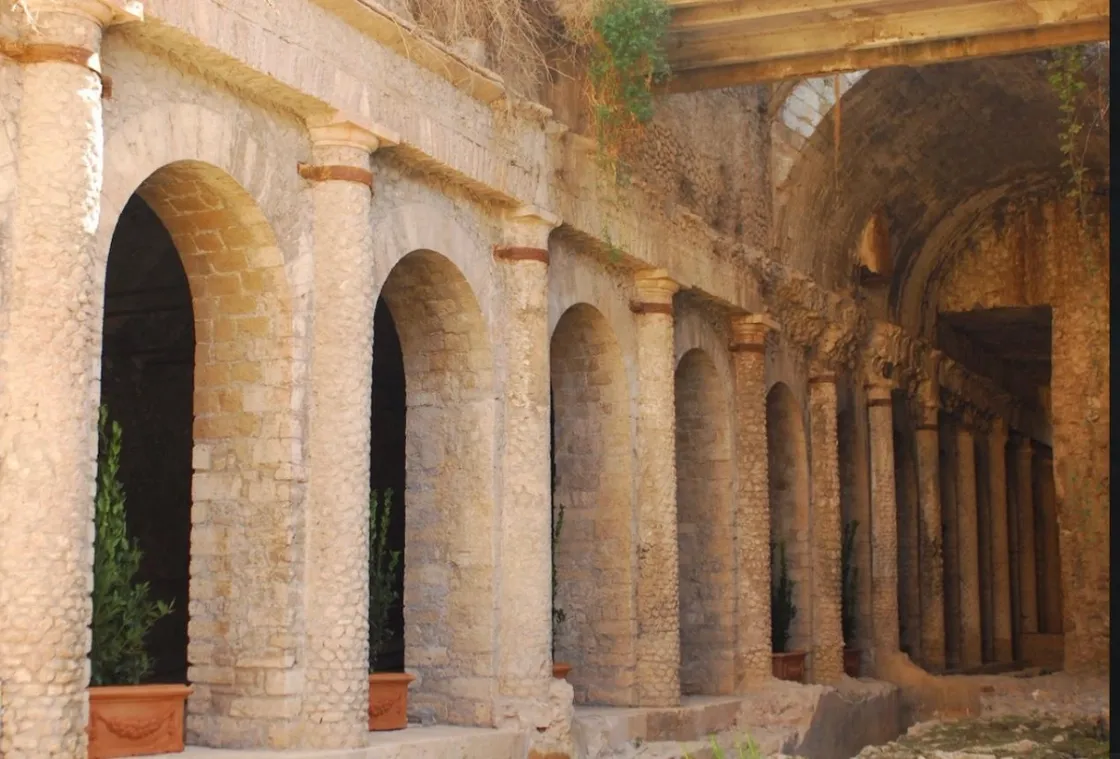 La basilica, le ceramiche e le pitture murarie: a Tivoli i nuovi ritrovamenti raccontano i luoghi frequentati da Augusto 