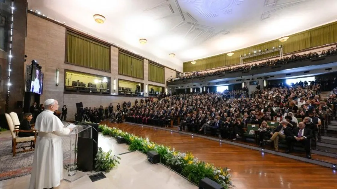 Il discorso del Papa nell'Aula Magna dell'ateneo (@Vatican Media)