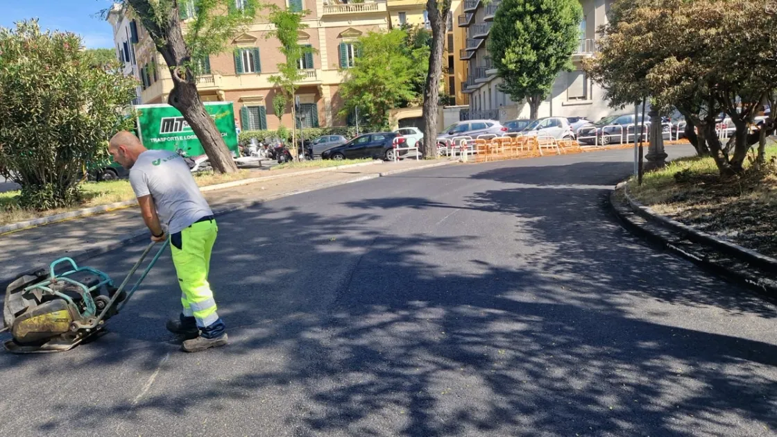 Camion in fiamme, riaperta la rampa del sottovia di Ponte Regina Margherita