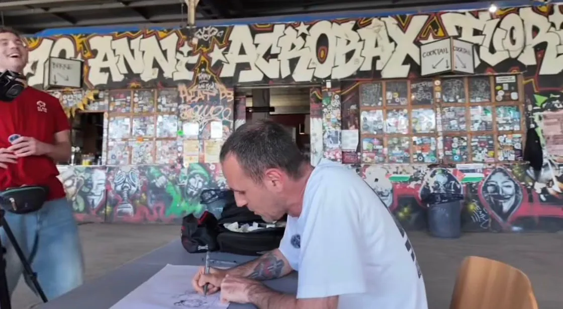 Zerocalcare interviene su Acrobax, finito nella lista nera dei posti da sgomberare: «È saltata ogni mediazione, l'unica difesa è viverlo»