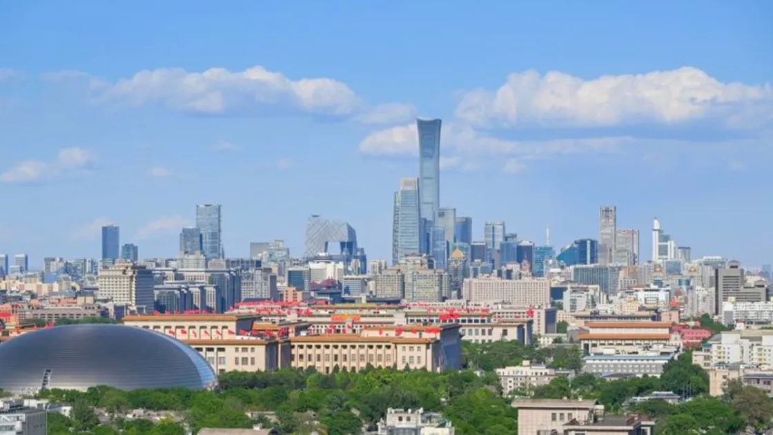 Skyline di Pechino (Foto agenzia Xinhua)
