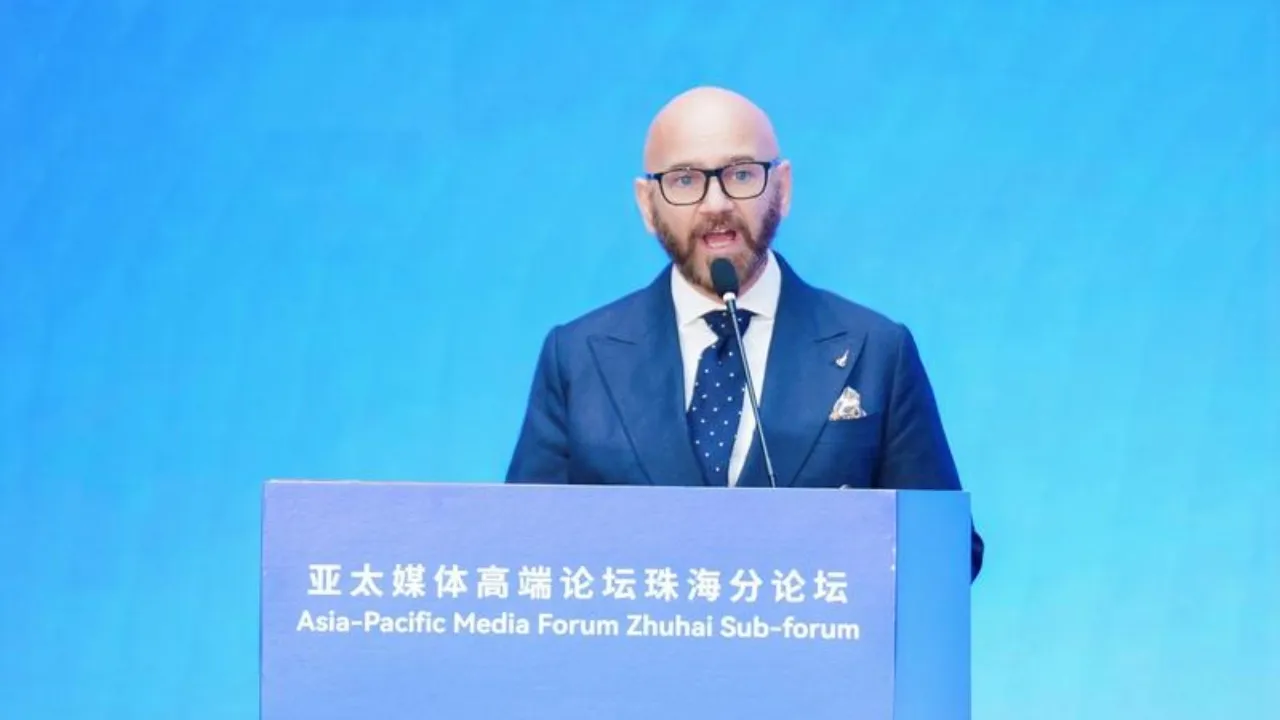 Mattia Pinza, imprenditore italiano attivo nel settore alimentare in Cina. Foto agenzia Xinhua