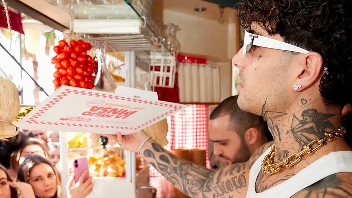 Tony Effe e Chef Ruben arrivano a Sanremo con «Damme da magnà»: maritozzi e polpette per tutti