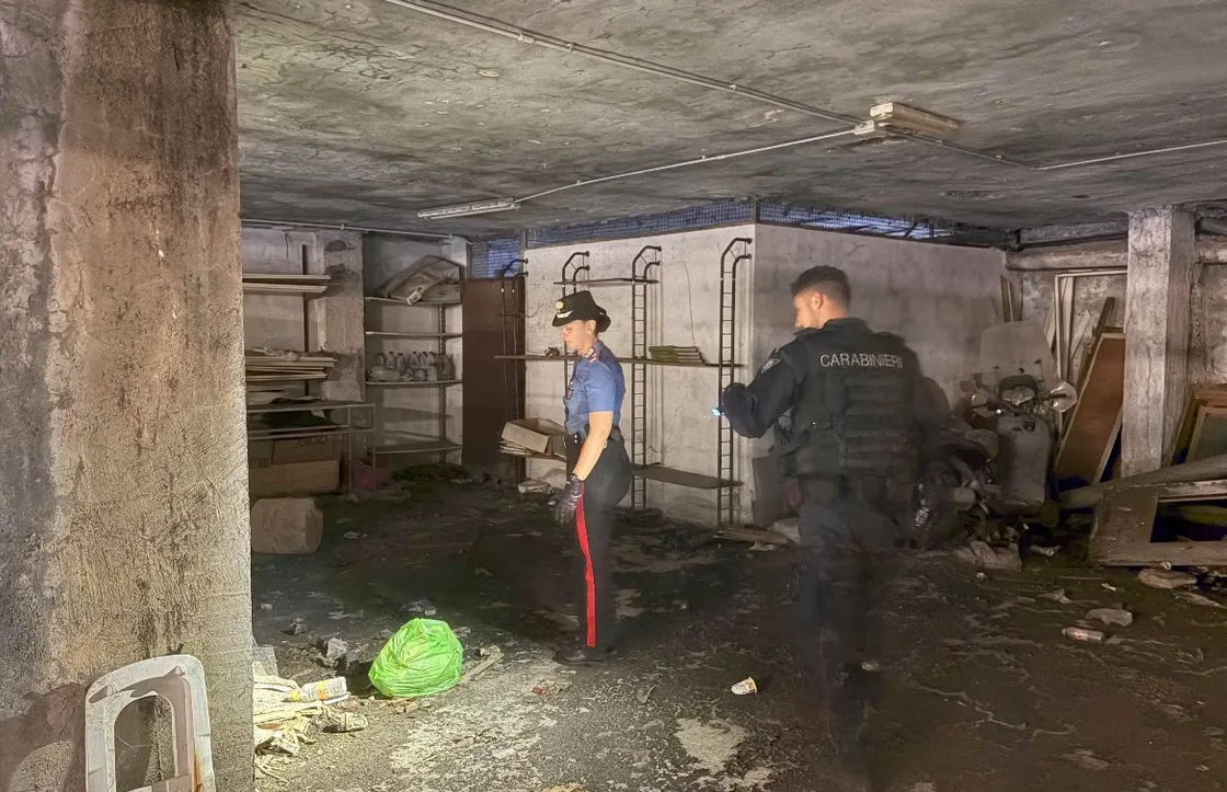 Ostia, blitz ai Lotti: 8 arresti e 9 denunce. Sequestrata marijuana, multe per oltre 18mila euro