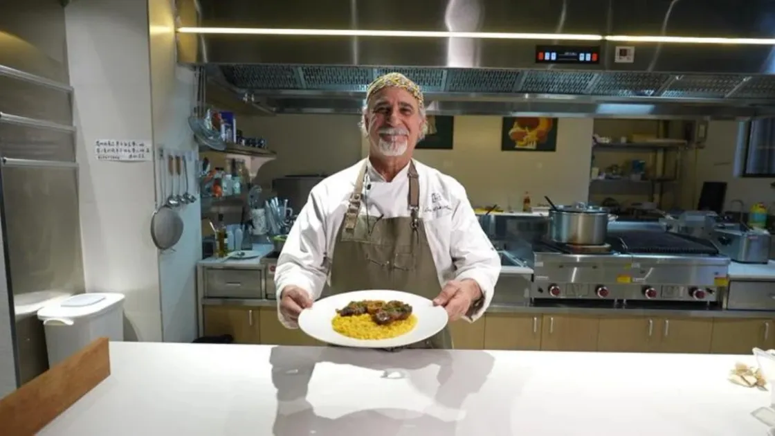 Lo chef Luigi Dell'Arena (Foto agenzia Xinhua)