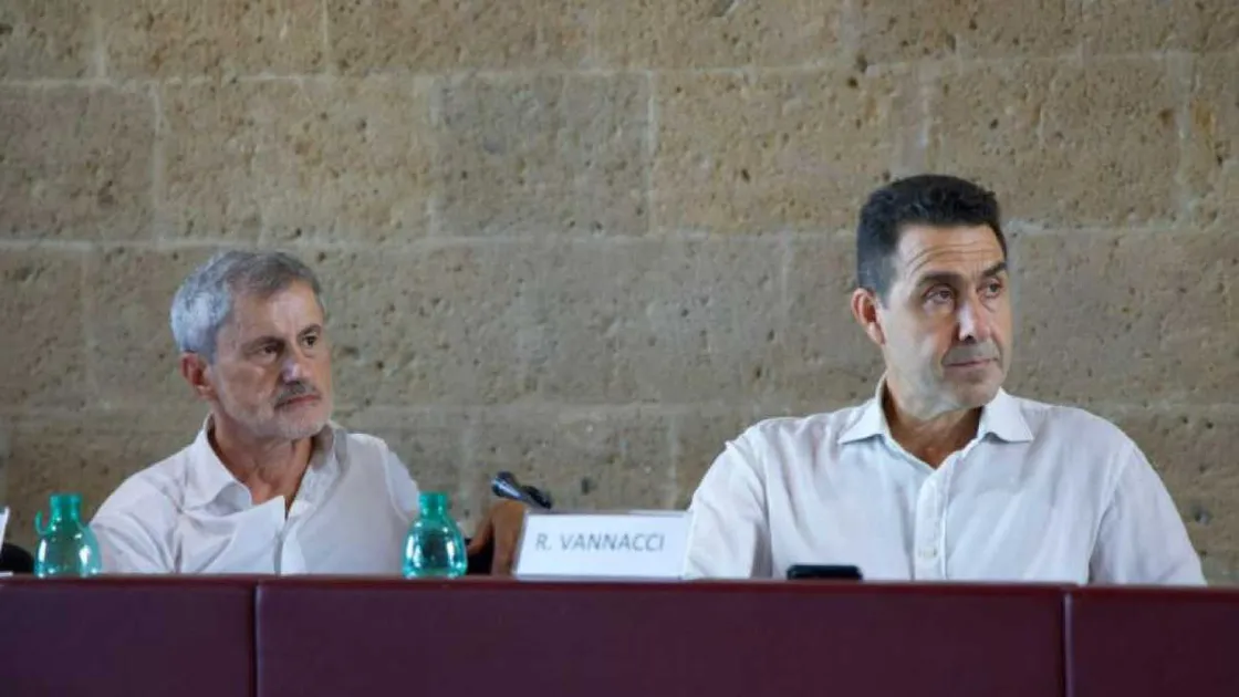 Vannacci torna a Roma per incontrare Alemanno dopo l’uscita da Rebibbia