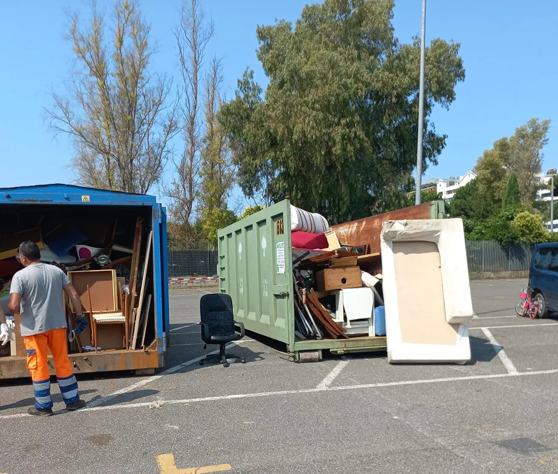 Ama il Tuo Quartiere, il 20 e 21 giugno torna la raccolta straordinaria dei rifiuti ingombranti a Roma