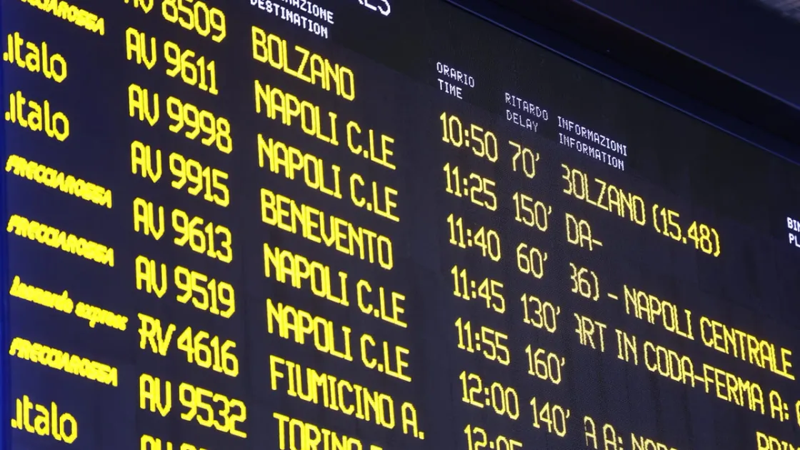 Il blackout di Roma Termini costa caro a RFI: multa da 1,75 milioni per il caos treni del 2 ottobre 2024