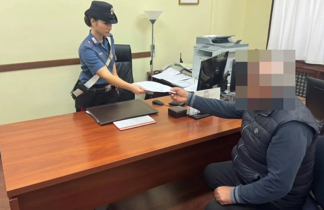 Valmontone, sventata la truffa del finto carabiniere: 69enne chiama il 112 e fa arrestare il presunto truffatore