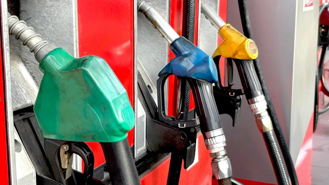 Fermato tir con targa estera: trasportava 31mila litri di benzina in nero destinati ai distributori di Roma