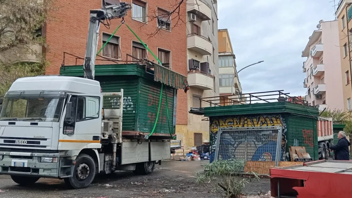 Spostamento di un box del mercato di piazza dei Vespri Siciliani (La Capitale)