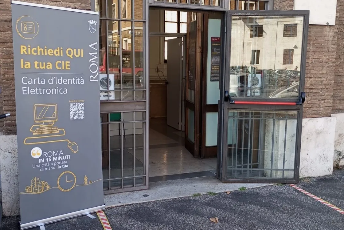 Carta d’Identità Elettronica: nuovo punto attivo a via Petroselli dal 13 aprile