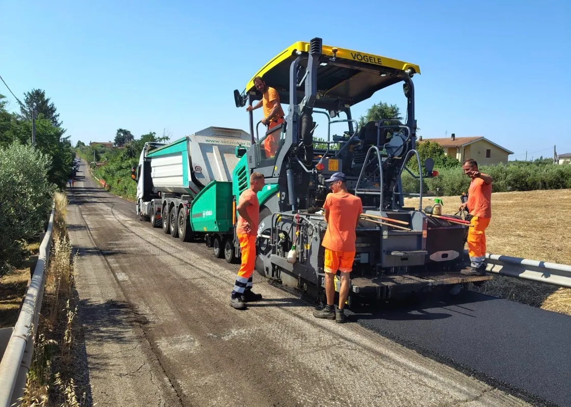 Velletri, al via i lavori di rifacimento del manto stradale su via dei Fienili