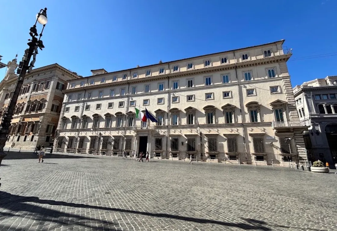 Bettini: «Il campo largo esiste e va rafforzato». Il Pd prova a costruire l’alternativa alla destra