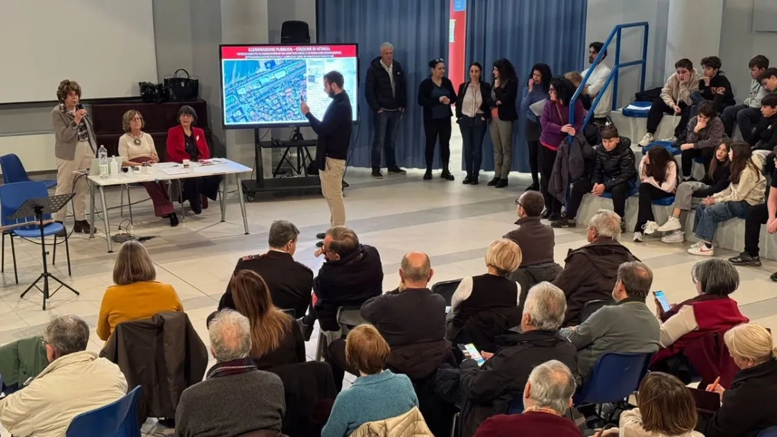 A Vitinia–Mezzocammino tra la riapertura della piscina e la scuola a consumo zero. Il confronto delle istituzioni con i cittadini