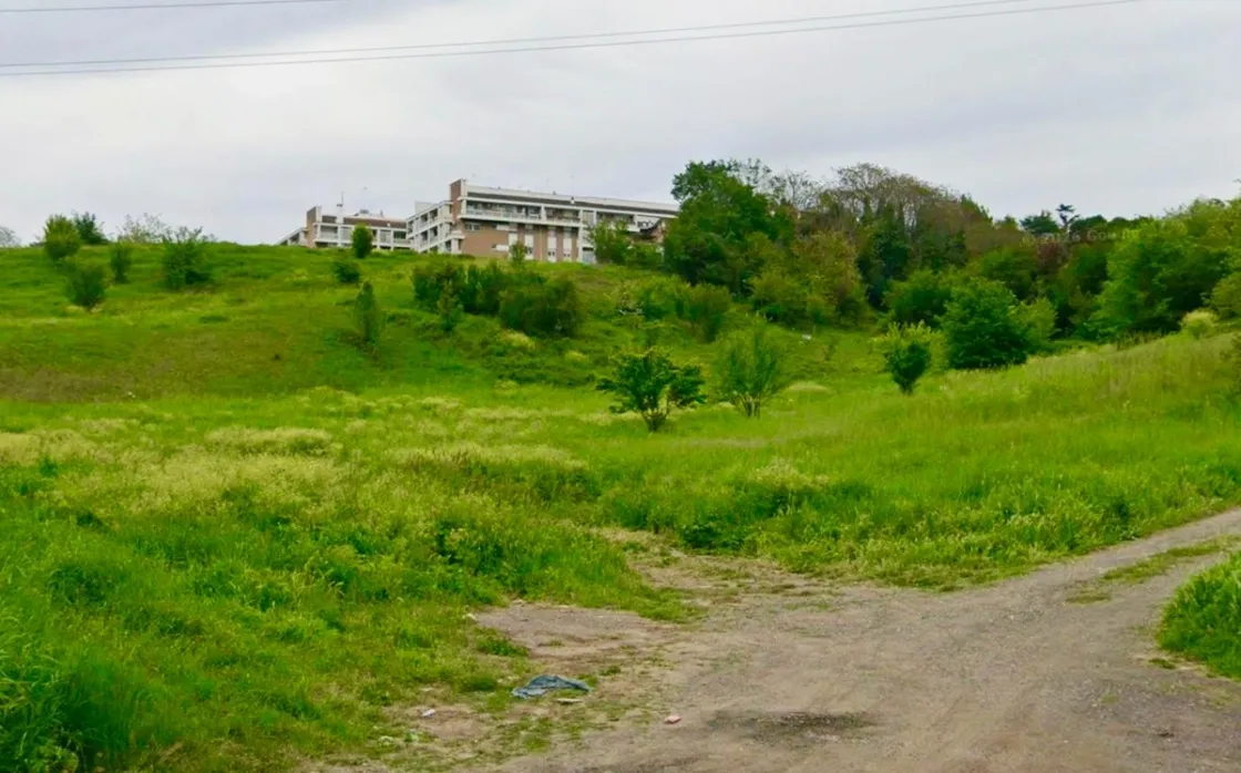 L'area verde, il casale e i reperti archeologici, III municipio: «Il parco della Torricella diventi una priorità per Roma» 