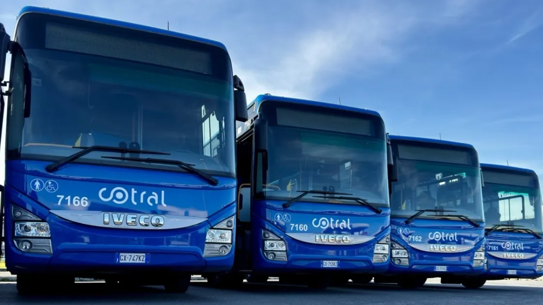 Autobus Cotral (Foto Cotral SpA)