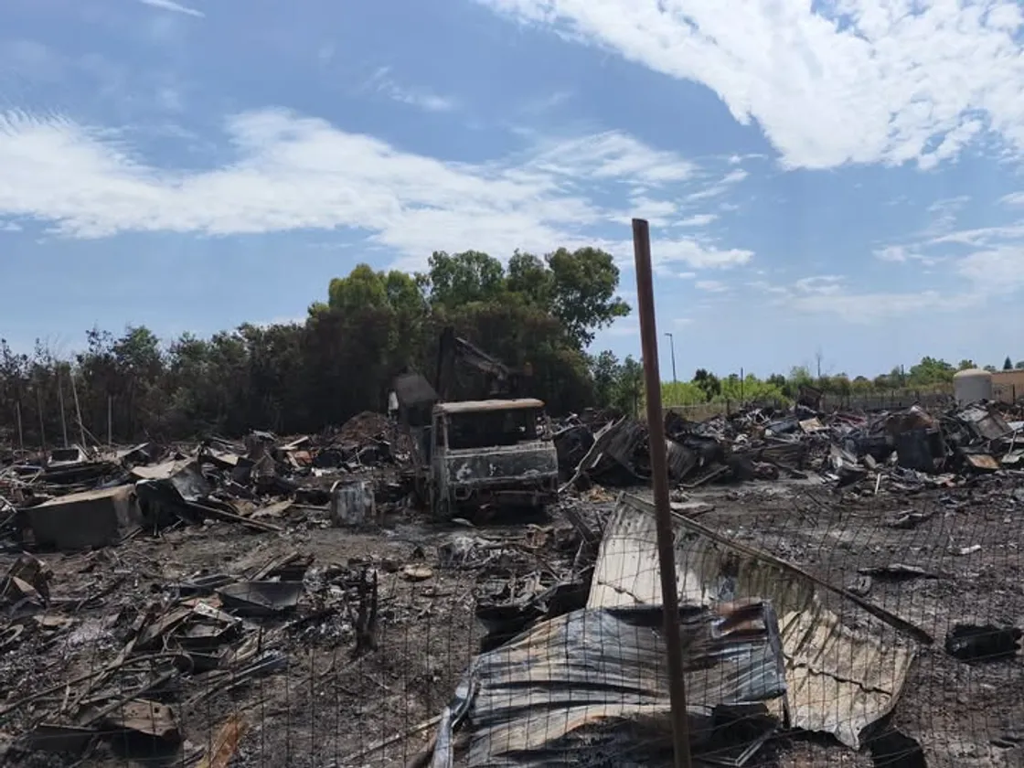 Incendio nell'area di Pomezia/Torvaianica dello scorso 8 giugno