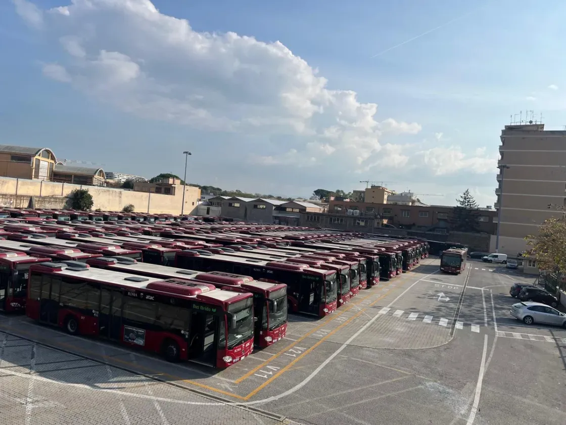 Atac, oltre 927mila controlli nei primi tre mesi del 2026: crescono sanzioni e incassi contro l’evasione tariffaria