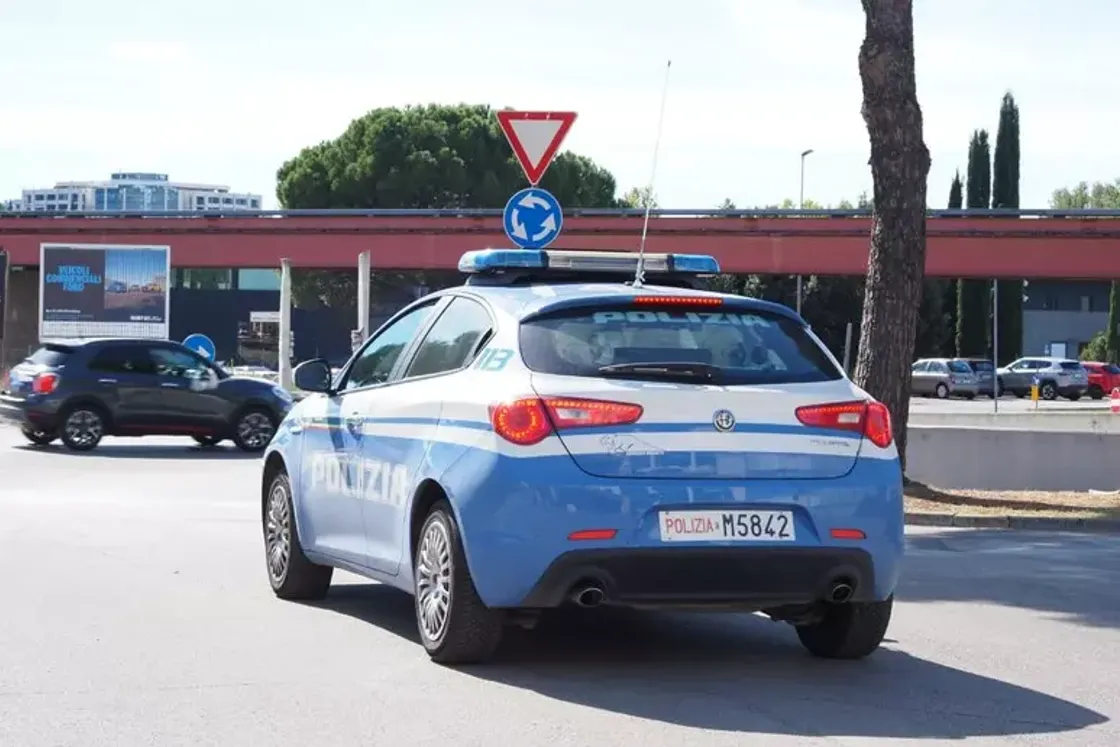 Smantellata rete di narcotraffico: otto misure cautelari e 187mila euro sequestrati