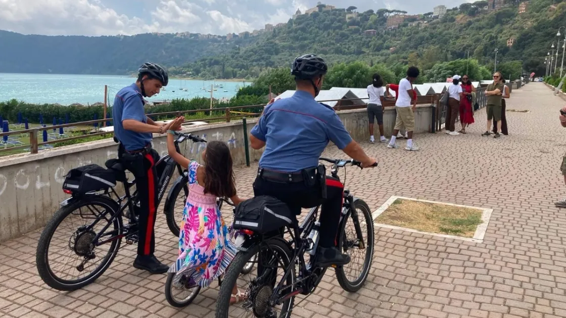 A Castel Gandolfo i carabinieri pattuglieranno il centro storico in e-bike