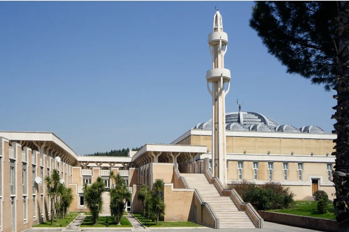 La Grande Moschea di Roma si fa «Infrastruttura di Pace»: oggi il dibattito su architettura e diplomazia culturale