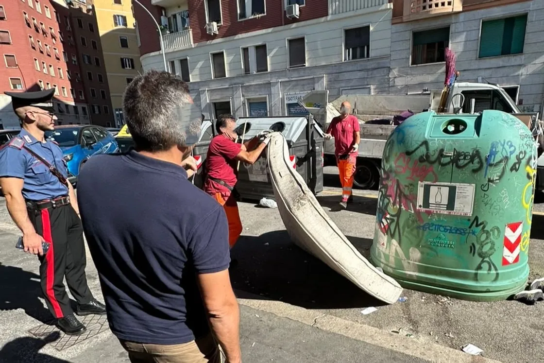 Controlli all’Esquilino e San Giovanni: tre arresti, quattro denunce e 100 chili di rifiuti rimossi