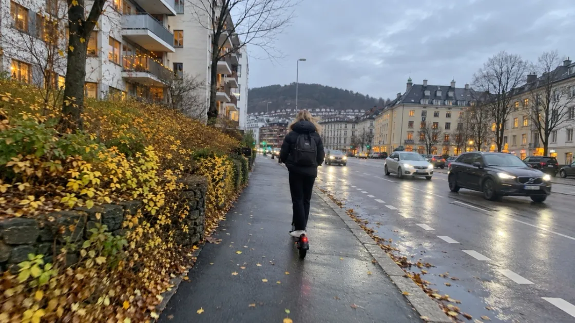 In Norvegia il governo propone di alzare a 16 anni età minima per i monopattini elettrici