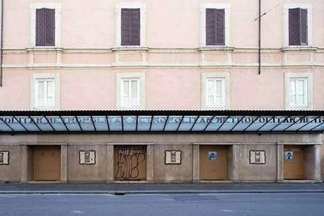 Ex cinema Metropolitan, sì alla riconversione: via libera della commissione Urbanistica