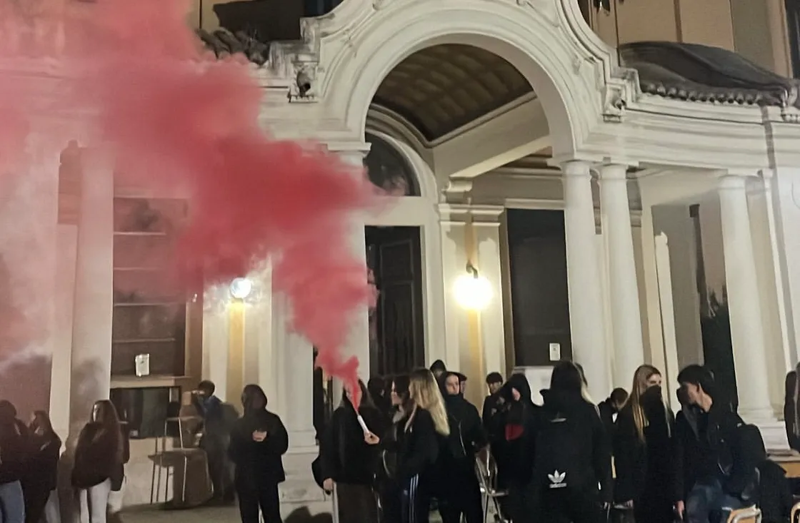 Scuole occupate a Roma, la protesta dilaga: dal Mamiani al Tasso, decine di istituti coinvolti