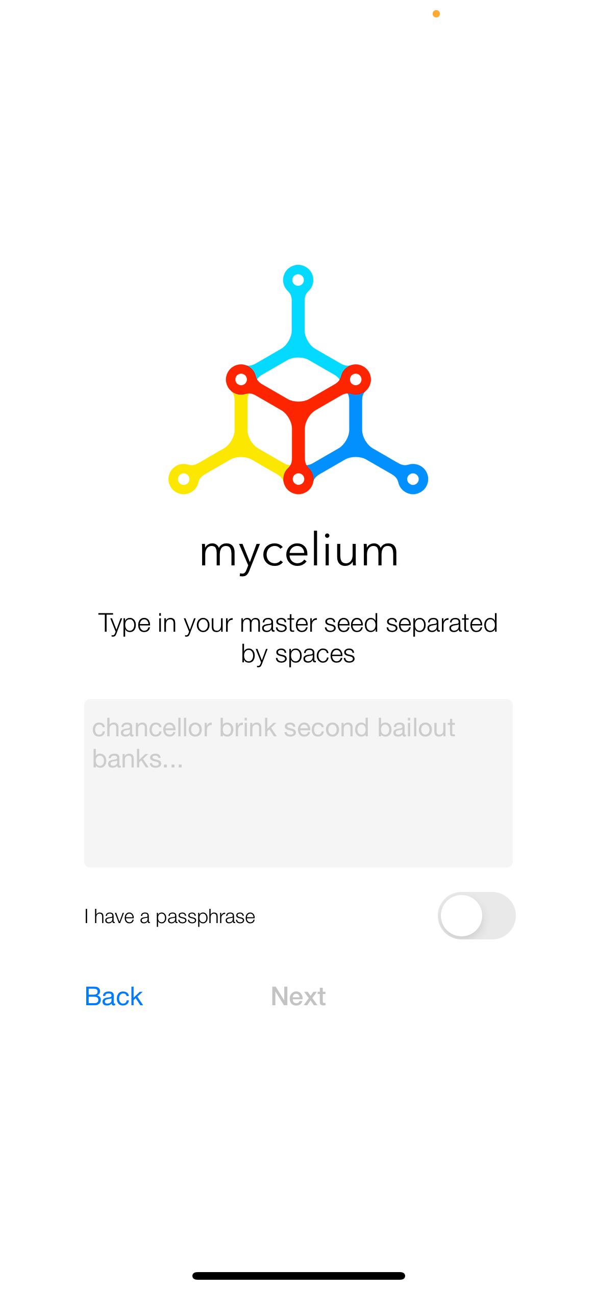 Mycelium app restore screen with a master seed input field and passphrase toggle.