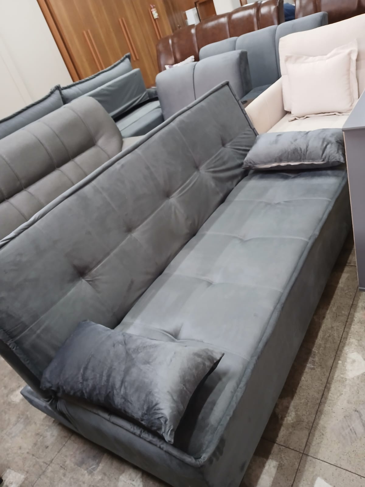 Sofa — miniatura 2