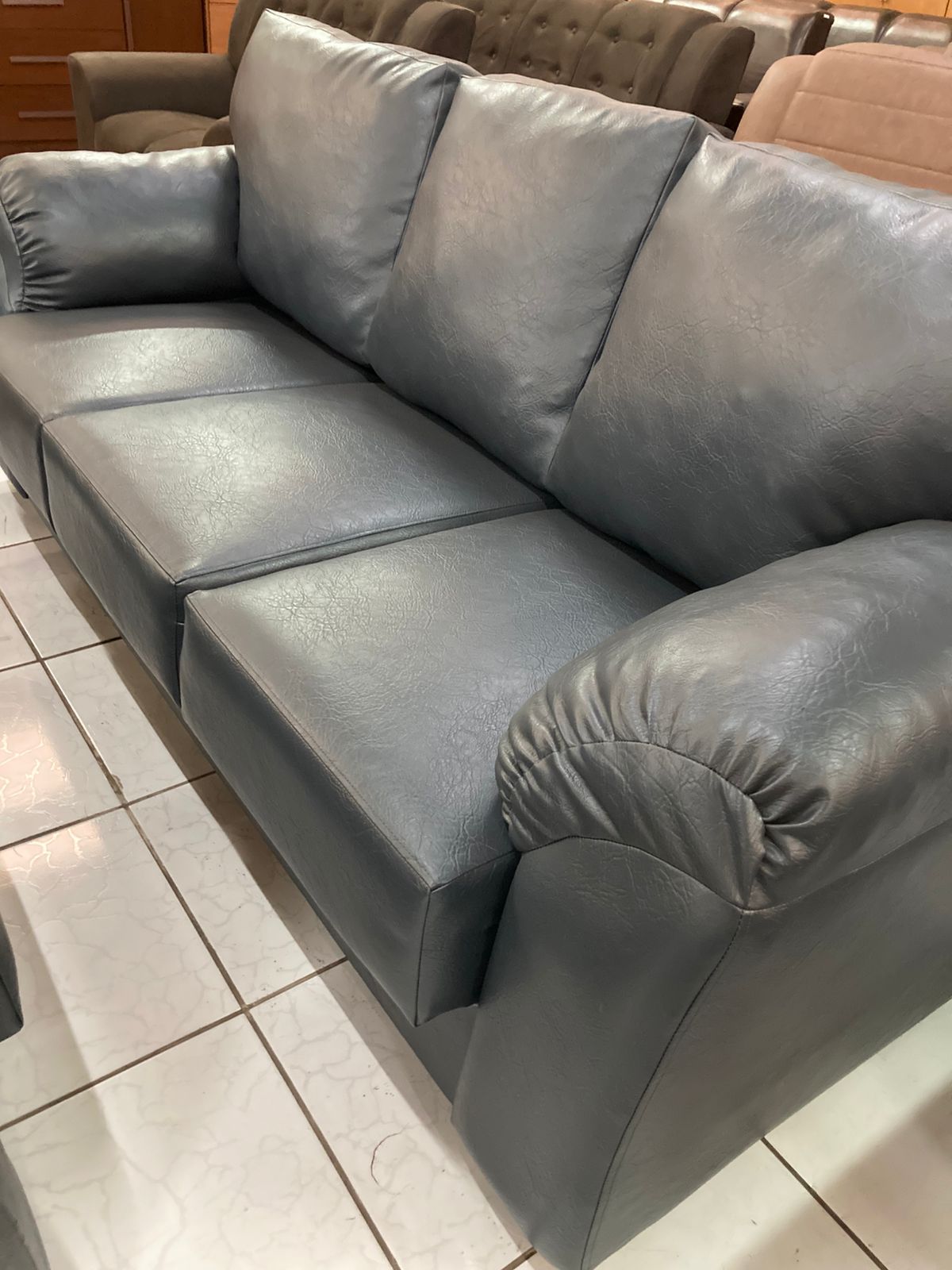 Sofa — miniatura 2