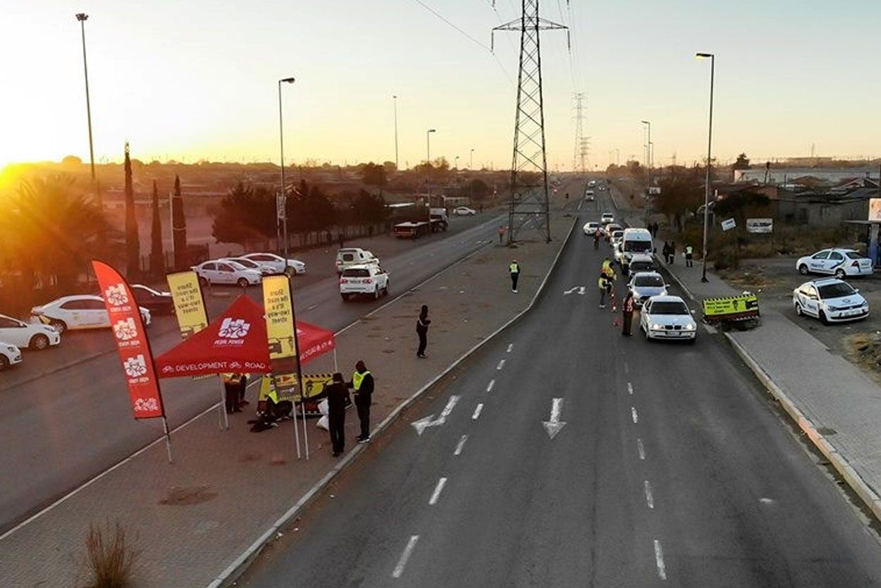 BLOEMFONTEIN REFLECTIVE BIB HAND OUT