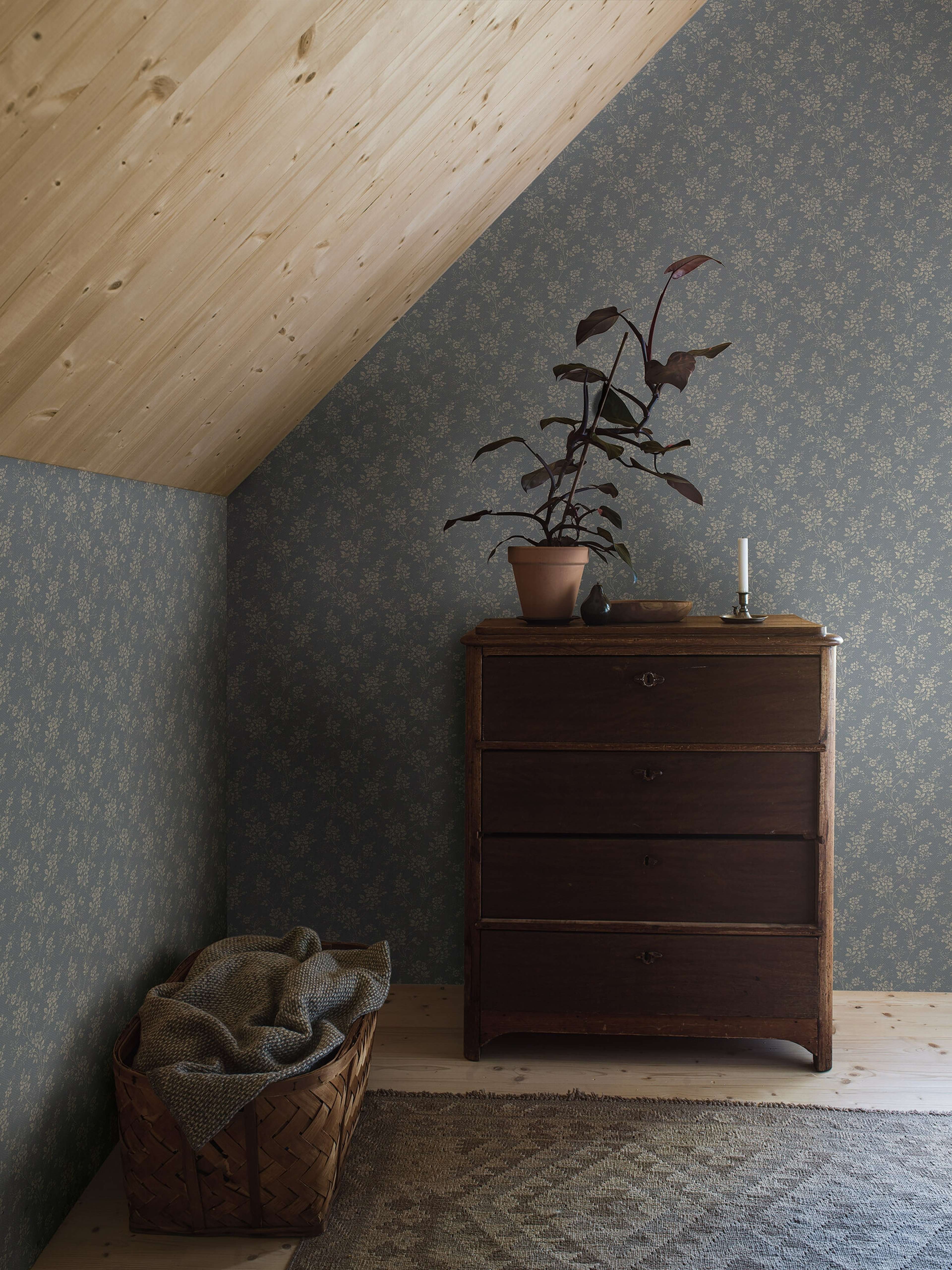 Hip Rose tapet med blommigt mönster i blå. Från kollektionen Woodland. Nonwoven-material med förskjuten passning.​​​​‌﻿‍﻿​‍​‍‌‍﻿﻿‌﻿​‍‌‍‍‌‌‍‌﻿‌‍‍‌‌‍﻿‍​‍​‍​﻿‍‍​‍​‍‌﻿​﻿‌‍​‌‌‍﻿‍‌‍‍‌‌﻿‌​‌﻿‍‌​‍﻿‍‌‍‍‌‌‍﻿﻿​‍​‍​‍﻿​​‍​‍‌‍‍​‌﻿​‍‌‍‌‌‌‍‌‍​‍​‍​﻿‍‍​‍​‍‌‍‍​‌﻿‌​‌﻿‌​‌﻿​​‌﻿​﻿​﻿‍‍​‍﻿﻿​‍﻿﻿‌﻿‌﻿‌﻿‌﻿‌﻿‌﻿​‍﻿‍‌‍​﻿‌‍﻿﻿‌‍﻿​‌‍﻿﻿‌﻿​‍‌‍​‌‌‍﻿‌‌‍​‌​‍﻿‍‌﻿​﻿‌‍‌‌​‍﻿﻿‌﻿​﻿‌﻿‌​‌﻿‌‌‌‍‌​‌‍‍‌‌‍﻿﻿​‍﻿﻿‌‍‍‌‌‍﻿‍‌﻿‌​‌‍‌‌‌‍﻿‍‌﻿‌​​‍﻿﻿‌‍‌‌‌‍‌​‌‍‍‌‌﻿‌​​‍﻿﻿‌‍﻿‌‌‍﻿﻿‌‍‌​‌‍‌‌​﻿﻿‌‌﻿​​‌﻿​‍‌‍‌‌‌﻿​﻿‌‍‌‌‌‍﻿‍‌﻿‌​‌‍​‌‌﻿‌​‌‍‍‌‌‍﻿﻿‌‍﻿‍​﻿‍﻿‌‍‍‌‌‍‌​​﻿﻿‌‌‍‍‌‌‍﻿‌‌‍​‌‌‍‌﻿‌‍‌‌​‍﻿‌​﻿​​‌‍‌‍​﻿‍​​﻿​‍‌‍​﻿‌‍‌​​﻿‌﻿​﻿​​​﻿‌‌​﻿​‌​﻿‌‍​﻿‌﻿‌‍‌​​﻿‌​​﻿‍‌‌‍‌​‌‍‌‍‌‍​‍‌‍​‌​﻿‌‍​﻿‍​​﻿​﻿​﻿‍​​﻿‍‌‌‍​‍​﻿​﻿​﻿‌‍​﻿‍​​﻿‍​​﻿​‌‌‍​‍‌‍​‌‌‍​‍​﻿‌‍​﻿‌‍‌‍​﻿‌‍​‌​﻿‌​​﻿‌​‌‍‌‌​‍﻿‌​﻿​‌​﻿‌‌​﻿​​​﻿​​‌﻿‍​​﻿​‍​﻿​​​﻿​​​﻿​​​‍﻿‌‌‍‍‍‌﻿​​‌‍‌﻿​﻿‍﻿‌﻿‌​‌﻿‍‌‌﻿​​‌‍‌‌​﻿﻿‌‌﻿​﻿‌‍​‌‌‍﻿‍‌‍‍‌‌﻿‌​‌﻿‍‌​‍﻿‍‌‍‍‌‌‍﻿‌‌‍​‌‌‍‌﻿‌‍‌‌‌​​‌‌﻿​﻿‌﻿​﻿‌‍‌‌‌﻿‌​​﻿‍﻿‌﻿​​‌‍​‌‌﻿‌​‌‍‍​​﻿﻿‌‌‍​‌‌‍﻿​‌﻿‌​‌‌‌​‌‍‌‌‌﻿‍​‌﻿‌​​﻿﻿﻿‌‍​‍‌‍​‌‌﻿​﻿‌‍‌‌‌‌‌‌‌﻿​‍‌‍﻿​​﻿﻿‌‌‍‍​‌﻿‌​‌﻿‌​‌﻿​​‌﻿​﻿​‍‌‌​﻿​﻿‌​​‌​‍‌‌​﻿​‍‌​‌‍​‍‌‌​﻿​‍‌​‌‍‌﻿‌﻿‌﻿‌﻿‌﻿‌﻿​‍﻿‍‌‍​﻿‌‍﻿﻿‌‍﻿​‌‍﻿﻿‌﻿​‍‌‍​‌‌‍﻿‌‌‍​‌​‍﻿‍‌﻿​﻿‌‍‌‌​‍‌‌​﻿​‍‌​‌‍‌﻿​﻿‌﻿‌​‌﻿‌‌‌‍‌​‌‍‍‌‌‍﻿﻿​‍‌‍‌‍‍‌‌‍‌​​﻿﻿‌‌‍‍‌‌‍﻿‌‌‍​‌‌‍‌﻿‌‍‌‌​‍﻿‌​﻿​​‌‍‌‍​﻿‍​​﻿​‍‌‍​﻿‌‍‌​​﻿‌﻿​﻿​​​﻿‌‌​﻿​‌​﻿‌‍​﻿‌﻿‌‍‌​​﻿‌​​﻿‍‌‌‍‌​‌‍‌‍‌‍​‍‌‍​‌​﻿‌‍​﻿‍​​﻿​﻿​﻿‍​​﻿‍‌‌‍​‍​﻿​﻿​﻿‌‍​﻿‍​​﻿‍​​﻿​‌‌‍​‍‌‍​‌‌‍​‍​﻿‌‍​﻿‌‍‌‍​﻿‌‍​‌​﻿‌​​﻿‌​‌‍‌‌​‍﻿‌​﻿​‌​﻿‌‌​﻿​​​﻿​​‌﻿‍​​﻿​‍​﻿​​​﻿​​​﻿​​​‍﻿‌‌‍‍‍‌﻿​​‌‍‌﻿​‍‌‍‌﻿‌​‌﻿‍‌‌﻿​​‌‍‌‌​﻿﻿‌‌﻿​﻿‌‍​‌‌‍﻿‍‌‍‍‌‌﻿‌​‌﻿‍‌​‍﻿‍‌‍‍‌‌‍﻿‌‌‍​‌‌‍‌﻿‌‍‌‌‌​​‌‌﻿​﻿‌﻿​﻿‌‍‌‌‌﻿‌​​‍‌‍‌﻿​​‌‍​‌‌﻿‌​‌‍‍​​﻿﻿‌‌‍​‌‌‍﻿​‌﻿‌​‌‌‌​‌‍‌‌‌﻿‍​‌﻿‌​​‍‌‍‌﻿​​‌‍‌‌‌﻿​‍‌﻿​﻿‌﻿​​‌‍‌‌‌‍​﻿‌﻿‌​‌‍‍‌‌﻿‌‍‌‍‌‌​﻿﻿‌‌﻿​​‌﻿‌‌‌‍​‍‌‍﻿​‌‍‍‌‌﻿​﻿‌‍‍​‌‍‌‌‌‍‌​​‍​‍‌﻿﻿‌