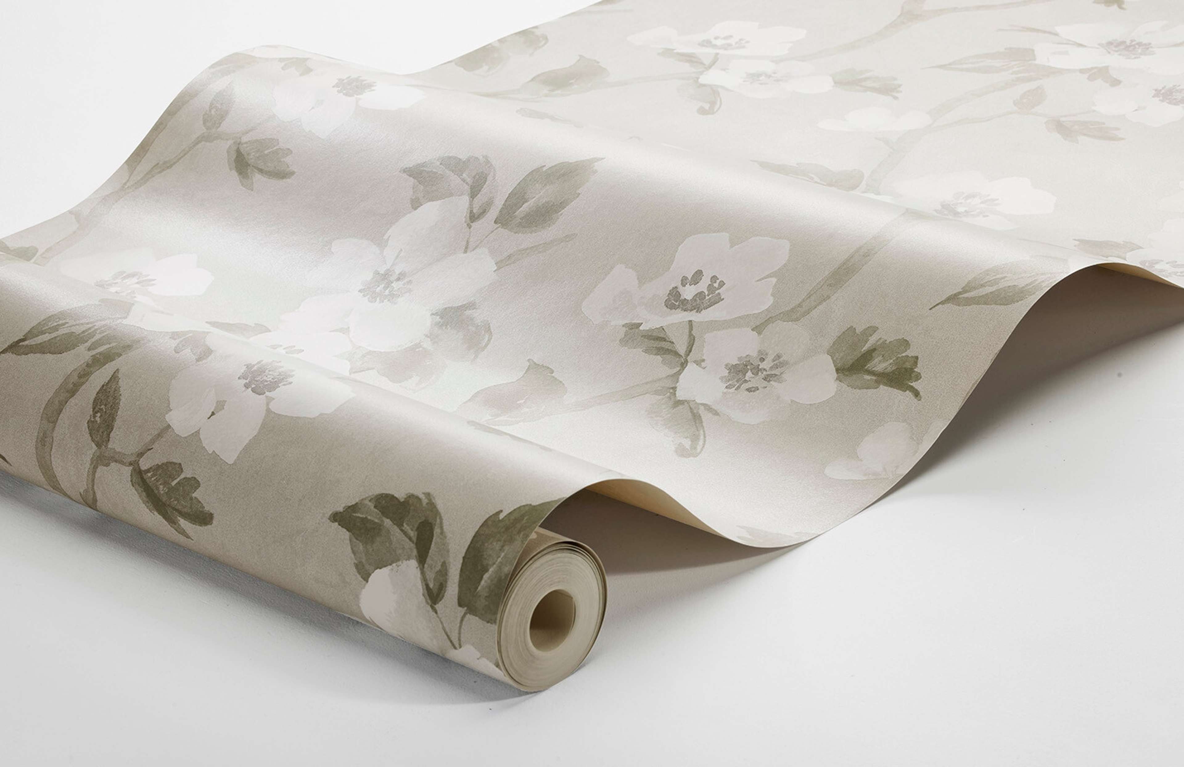 Helen´s Flower varm gråbeige botten tapet med botaniskt mönster i grå. Från kollektionen Cottage Garden. Nonwoven-material med rak passning. Country, city-stil. Passar i vardagsrum, matsal och hall.​​​​‌﻿‍﻿​‍​‍‌‍﻿﻿‌﻿​‍‌‍‍‌‌‍‌﻿‌‍‍‌‌‍﻿‍​‍​‍​﻿‍‍​‍​‍‌﻿​﻿‌‍​‌‌‍﻿‍‌‍‍‌‌﻿‌​‌﻿‍‌​‍﻿‍‌‍‍‌‌‍﻿﻿​‍​‍​‍﻿​​‍​‍‌‍‍​‌﻿​‍‌‍‌‌‌‍‌‍​‍​‍​﻿‍‍​‍​‍‌‍‍​‌﻿‌​‌﻿‌​‌﻿​​‌﻿​﻿​﻿‍‍​‍﻿﻿​‍﻿﻿‌﻿‌﻿‌﻿‌﻿‌﻿‌﻿​‍﻿‍‌‍​﻿‌‍﻿﻿‌‍﻿​‌‍﻿﻿‌﻿​‍‌‍​‌‌‍﻿‌‌‍​‌​‍﻿‍‌﻿​﻿‌‍‌‌​‍﻿﻿‌﻿​﻿‌﻿‌​‌﻿‌‌‌‍‌​‌‍‍‌‌‍﻿﻿​‍﻿﻿‌‍‍‌‌‍﻿‍‌﻿‌​‌‍‌‌‌‍﻿‍‌﻿‌​​‍﻿﻿‌‍‌‌‌‍‌​‌‍‍‌‌﻿‌​​‍﻿﻿‌‍﻿‌‌‍﻿﻿‌‍‌​‌‍‌‌​﻿﻿‌‌﻿​​‌﻿​‍‌‍‌‌‌﻿​﻿‌‍‌‌‌‍﻿‍‌﻿‌​‌‍​‌‌﻿‌​‌‍‍‌‌‍﻿﻿‌‍﻿‍​﻿‍﻿‌‍‍‌‌‍‌​​﻿﻿‌‌‍‍‌‌‍﻿‌‌‍​‌‌‍‌﻿‌‍‌‌​‍﻿‌​﻿​‌​﻿‌​​﻿‍‌‌‍‌‌​﻿​‌‌‍​‌‌‍​‍​﻿​‍‌‍‌​​﻿‌‍​﻿‌‍‌‍‌​‌‍‌‍​﻿​﻿​﻿‌‌‌‍‌‍​﻿‌‍‌‍‌‌​﻿​‍​﻿‍‌​﻿​​‌‍‌‍‌‍​﻿​﻿​​‌‍​‍‌‍‌​​﻿‌﻿​﻿‌‍​﻿‌​​﻿‍​​﻿​‌‌‍‌‌‌‍​‌​﻿‌‌‌‍​‌‌‍‌‍​﻿​‌‌‍​‍‌‍‌​​﻿‌‍​‍﻿‌​﻿​‌​﻿‌‌​﻿​​​﻿​​‌﻿‍​​﻿‍‌​﻿‌﻿​﻿​‍​‍﻿‌‌‍‍‍‌﻿​​‌‍‌﻿​﻿‍﻿‌﻿‌​‌﻿‍‌‌﻿​​‌‍‌‌​﻿﻿‌‌﻿​﻿‌‍​‌‌‍﻿‍‌‍‍‌‌﻿‌​‌﻿‍‌​‍﻿‍‌‍‍‌‌‍﻿‌‌‍​‌‌‍‌﻿‌‍‌‌‌​​‌‌﻿​﻿‌﻿​﻿‌‍‌‌‌﻿‌​​﻿‍﻿‌﻿​​‌‍​‌‌﻿‌​‌‍‍​​﻿﻿‌‌‍​‌‌‍﻿​‌﻿‌​‌‌‌​‌‍‌‌‌﻿‍​‌﻿‌​​﻿﻿﻿‌‍​‍‌‍​‌‌﻿​﻿‌‍‌‌‌‌‌‌‌﻿​‍‌‍﻿​​﻿﻿‌‌‍‍​‌﻿‌​‌﻿‌​‌﻿​​‌﻿​﻿​‍‌‌​﻿​﻿‌​​‌​‍‌‌​﻿​‍‌​‌‍​‍‌‌​﻿​‍‌​‌‍‌﻿‌﻿‌﻿‌﻿‌﻿‌﻿​‍﻿‍‌‍​﻿‌‍﻿﻿‌‍﻿​‌‍﻿﻿‌﻿​‍‌‍​‌‌‍﻿‌‌‍​‌​‍﻿‍‌﻿​﻿‌‍‌‌​‍‌‌​﻿​‍‌​‌‍‌﻿​﻿‌﻿‌​‌﻿‌‌‌‍‌​‌‍‍‌‌‍﻿﻿​‍‌‍‌‍‍‌‌‍‌​​﻿﻿‌‌‍‍‌‌‍﻿‌‌‍​‌‌‍‌﻿‌‍‌‌​‍﻿‌​﻿​‌​﻿‌​​﻿‍‌‌‍‌‌​﻿​‌‌‍​‌‌‍​‍​﻿​‍‌‍‌​​﻿‌‍​﻿‌‍‌‍‌​‌‍‌‍​﻿​﻿​﻿‌‌‌‍‌‍​﻿‌‍‌‍‌‌​﻿​‍​﻿‍‌​﻿​​‌‍‌‍‌‍​﻿​﻿​​‌‍​‍‌‍‌​​﻿‌﻿​﻿‌‍​﻿‌​​﻿‍​​﻿​‌‌‍‌‌‌‍​‌​﻿‌‌‌‍​‌‌‍‌‍​﻿​‌‌‍​‍‌‍‌​​﻿‌‍​‍﻿‌​﻿​‌​﻿‌‌​﻿​​​﻿​​‌﻿‍​​﻿‍‌​﻿‌﻿​﻿​‍​‍﻿‌‌‍‍‍‌﻿​​‌‍‌﻿​‍‌‍‌﻿‌​‌﻿‍‌‌﻿​​‌‍‌‌​﻿﻿‌‌﻿​﻿‌‍​‌‌‍﻿‍‌‍‍‌‌﻿‌​‌﻿‍‌​‍﻿‍‌‍‍‌‌‍﻿‌‌‍​‌‌‍‌﻿‌‍‌‌‌​​‌‌﻿​﻿‌﻿​﻿‌‍‌‌‌﻿‌​​‍‌‍‌﻿​​‌‍​‌‌﻿‌​‌‍‍​​﻿﻿‌‌‍​‌‌‍﻿​‌﻿‌​‌‌‌​‌‍‌‌‌﻿‍​‌﻿‌​​‍‌‍‌﻿​​‌‍‌‌‌﻿​‍‌﻿​﻿‌﻿​​‌‍‌‌‌‍​﻿‌﻿‌​‌‍‍‌‌﻿‌‍‌‍‌‌​﻿﻿‌‌﻿​​‌﻿‌‌‌‍​‍‌‍﻿​‌‍‍‌‌﻿​﻿‌‍‍​‌‍‌‌‌‍‌​​‍​‍‌﻿﻿‌