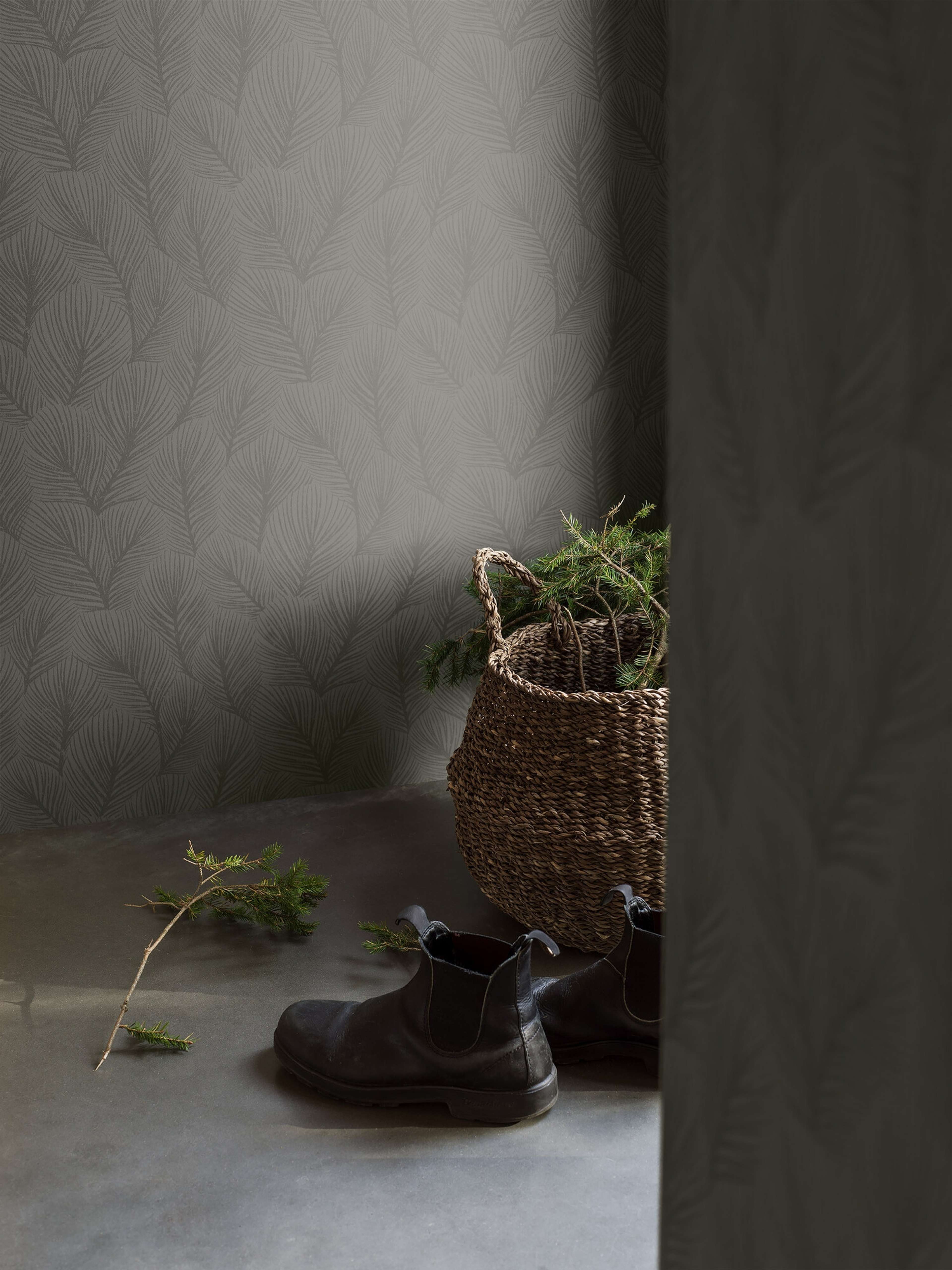 Pine Tree tapet med botaniskt mönster i grön. Från kollektionen Woodland. Nonwoven-material med rak passning.​​​​‌﻿‍﻿​‍​‍‌‍﻿﻿‌﻿​‍‌‍‍‌‌‍‌﻿‌‍‍‌‌‍﻿‍​‍​‍​﻿‍‍​‍​‍‌﻿​﻿‌‍​‌‌‍﻿‍‌‍‍‌‌﻿‌​‌﻿‍‌​‍﻿‍‌‍‍‌‌‍﻿﻿​‍​‍​‍﻿​​‍​‍‌‍‍​‌﻿​‍‌‍‌‌‌‍‌‍​‍​‍​﻿‍‍​‍​‍‌‍‍​‌﻿‌​‌﻿‌​‌﻿​​‌﻿​﻿​﻿‍‍​‍﻿﻿​‍﻿﻿‌﻿‌﻿‌﻿‌﻿‌﻿‌﻿​‍﻿‍‌‍​﻿‌‍﻿﻿‌‍﻿​‌‍﻿﻿‌﻿​‍‌‍​‌‌‍﻿‌‌‍​‌​‍﻿‍‌﻿​﻿‌‍‌‌​‍﻿﻿‌﻿​﻿‌﻿‌​‌﻿‌‌‌‍‌​‌‍‍‌‌‍﻿﻿​‍﻿﻿‌‍‍‌‌‍﻿‍‌﻿‌​‌‍‌‌‌‍﻿‍‌﻿‌​​‍﻿﻿‌‍‌‌‌‍‌​‌‍‍‌‌﻿‌​​‍﻿﻿‌‍﻿‌‌‍﻿﻿‌‍‌​‌‍‌‌​﻿﻿‌‌﻿​​‌﻿​‍‌‍‌‌‌﻿​﻿‌‍‌‌‌‍﻿‍‌﻿‌​‌‍​‌‌﻿‌​‌‍‍‌‌‍﻿﻿‌‍﻿‍​﻿‍﻿‌‍‍‌‌‍‌​​﻿﻿‌‌‍‍‌‌‍﻿‌‌‍​‌‌‍‌﻿‌‍‌‌​‍﻿‌​﻿​‌​﻿‌﻿​﻿‍​​﻿‍​​﻿‌﻿‌‍‌‌​﻿‌﻿​﻿‌‌‌‍‌‌​﻿‌‌‌‍‌​​﻿​​​﻿‌​​﻿‌​​﻿‌‍‌‍‌‍​﻿‌﻿​﻿‌​​﻿‌‌‌‍​‍‌‍​‌​﻿‍​‌‍‌​​﻿​‍​﻿​‍‌‍‌‍​﻿​﻿​﻿‌​​﻿‍​​﻿‌​‌‍​﻿​﻿​﻿‌‍​‌​﻿​​​﻿‌‌​﻿‌﻿​﻿​﻿‌‍‌‍​﻿​​‌‍​‌​‍﻿‌​﻿​‌​﻿‌‌​﻿​​​﻿​​‌﻿‍​​﻿​‍​﻿​​​﻿​​​﻿​​​‍﻿‌‌‍‍‍‌﻿​​‌‍‌﻿​﻿‍﻿‌﻿‌​‌﻿‍‌‌﻿​​‌‍‌‌​﻿﻿‌‌﻿​﻿‌‍​‌‌‍﻿‍‌‍‍‌‌﻿‌​‌﻿‍‌​‍﻿‍‌‍‍‌‌‍﻿‌‌‍​‌‌‍‌﻿‌‍‌‌‌​​‌‌﻿​﻿‌﻿​﻿‌‍‌‌‌﻿‌​​﻿‍﻿‌﻿​​‌‍​‌‌﻿‌​‌‍‍​​﻿﻿‌‌‍​‌‌‍﻿​‌﻿‌​‌‌‌​‌‍‌‌‌﻿‍​‌﻿‌​​﻿﻿﻿‌‍​‍‌‍​‌‌﻿​﻿‌‍‌‌‌‌‌‌‌﻿​‍‌‍﻿​​﻿﻿‌‌‍‍​‌﻿‌​‌﻿‌​‌﻿​​‌﻿​﻿​‍‌‌​﻿​﻿‌​​‌​‍‌‌​﻿​‍‌​‌‍​‍‌‌​﻿​‍‌​‌‍‌﻿‌﻿‌﻿‌﻿‌﻿‌﻿​‍﻿‍‌‍​﻿‌‍﻿﻿‌‍﻿​‌‍﻿﻿‌﻿​‍‌‍​‌‌‍﻿‌‌‍​‌​‍﻿‍‌﻿​﻿‌‍‌‌​‍‌‌​﻿​‍‌​‌‍‌﻿​﻿‌﻿‌​‌﻿‌‌‌‍‌​‌‍‍‌‌‍﻿﻿​‍‌‍‌‍‍‌‌‍‌​​﻿﻿‌‌‍‍‌‌‍﻿‌‌‍​‌‌‍‌﻿‌‍‌‌​‍﻿‌​﻿​‌​﻿‌﻿​﻿‍​​﻿‍​​﻿‌﻿‌‍‌‌​﻿‌﻿​﻿‌‌‌‍‌‌​﻿‌‌‌‍‌​​﻿​​​﻿‌​​﻿‌​​﻿‌‍‌‍‌‍​﻿‌﻿​﻿‌​​﻿‌‌‌‍​‍‌‍​‌​﻿‍​‌‍‌​​﻿​‍​﻿​‍‌‍‌‍​﻿​﻿​﻿‌​​﻿‍​​﻿‌​‌‍​﻿​﻿​﻿‌‍​‌​﻿​​​﻿‌‌​﻿‌﻿​﻿​﻿‌‍‌‍​﻿​​‌‍​‌​‍﻿‌​﻿​‌​﻿‌‌​﻿​​​﻿​​‌﻿‍​​﻿​‍​﻿​​​﻿​​​﻿​​​‍﻿‌‌‍‍‍‌﻿​​‌‍‌﻿​‍‌‍‌﻿‌​‌﻿‍‌‌﻿​​‌‍‌‌​﻿﻿‌‌﻿​﻿‌‍​‌‌‍﻿‍‌‍‍‌‌﻿‌​‌﻿‍‌​‍﻿‍‌‍‍‌‌‍﻿‌‌‍​‌‌‍‌﻿‌‍‌‌‌​​‌‌﻿​﻿‌﻿​﻿‌‍‌‌‌﻿‌​​‍‌‍‌﻿​​‌‍​‌‌﻿‌​‌‍‍​​﻿﻿‌‌‍​‌‌‍﻿​‌﻿‌​‌‌‌​‌‍‌‌‌﻿‍​‌﻿‌​​‍‌‍‌﻿​​‌‍‌‌‌﻿​‍‌﻿​﻿‌﻿​​‌‍‌‌‌‍​﻿‌﻿‌​‌‍‍‌‌﻿‌‍‌‍‌‌​﻿﻿‌‌﻿​​‌﻿‌‌‌‍​‍‌‍﻿​‌‍‍‌‌﻿​﻿‌‍‍​‌‍‌‌‌‍‌​​‍​‍‌﻿﻿‌