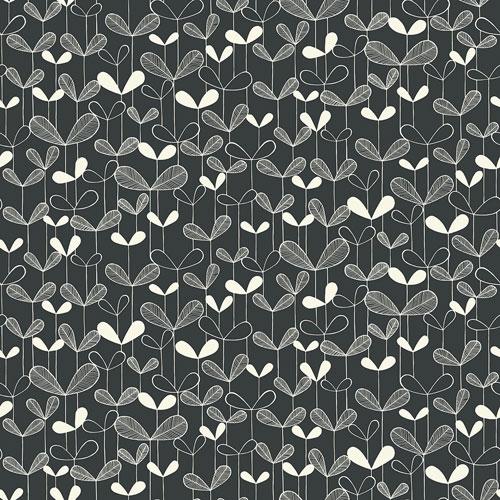Saplings Graphite tapet från Midbec med botaniskt, retro mönster i svart. Från kollektionen Kinfolk. Nonwoven-material med förskjuten passning.