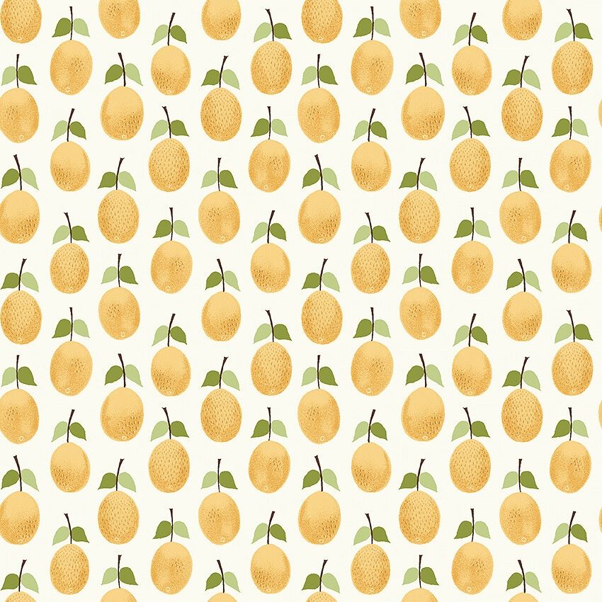 Stig Lindberg Prunus tapet med botaniskt, retro mönster i gul och beige. Från kollektionen Scandinavian Designers III. Nonwoven-material med rak passning. Lek-stil.