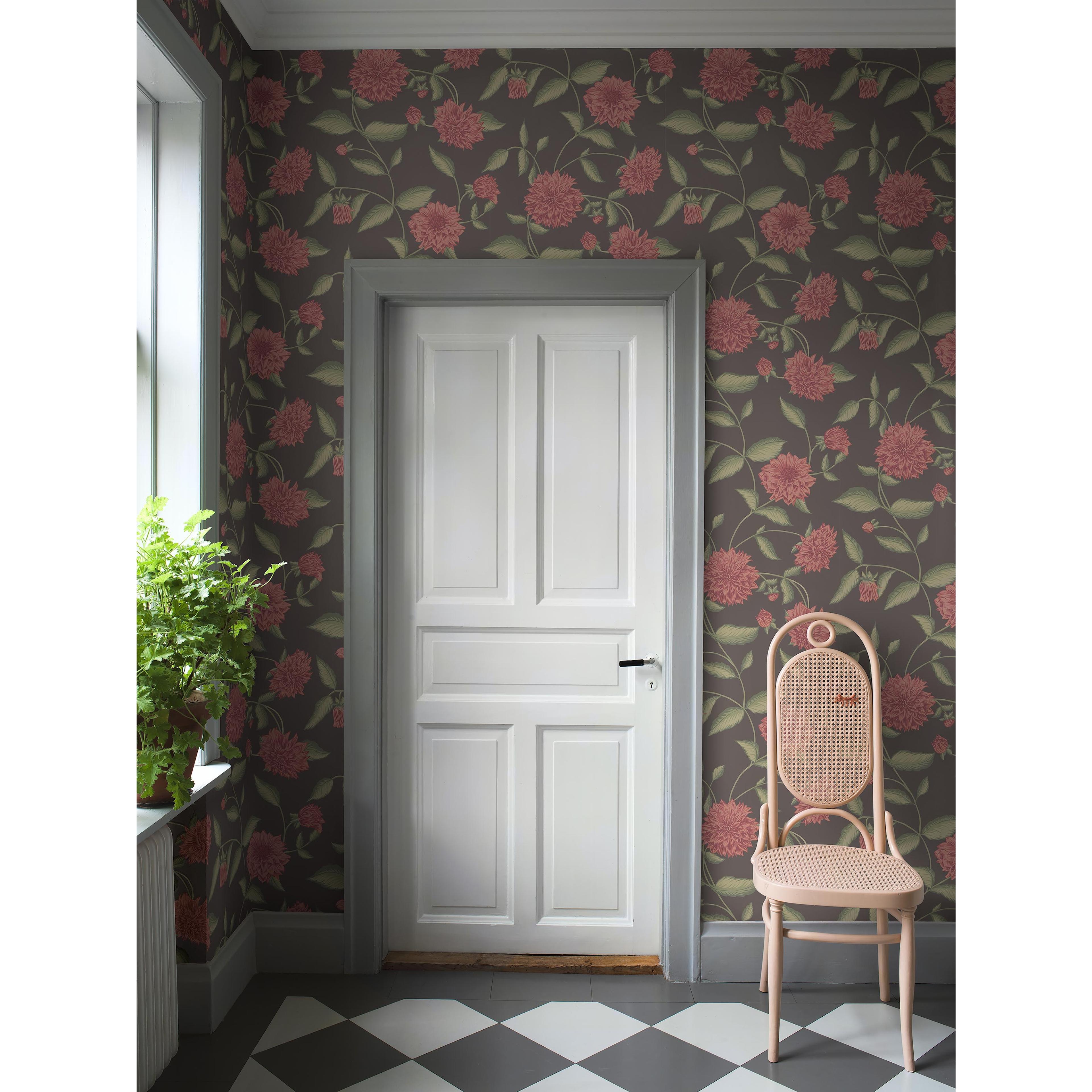Dahliadröm brun, tapet tapet med botaniskt, blommigt mönster i brun. Från kollektionen Orangeri. Nonwoven-material med förskjuten passning. Passar i hall.​​​​‌﻿‍﻿​‍​‍‌‍﻿﻿‌﻿​‍‌‍‍‌‌‍‌﻿‌‍‍‌‌‍﻿‍​‍​‍​﻿‍‍​‍​‍‌﻿​﻿‌‍​‌‌‍﻿‍‌‍‍‌‌﻿‌​‌﻿‍‌​‍﻿‍‌‍‍‌‌‍﻿﻿​‍​‍​‍﻿​​‍​‍‌‍‍​‌﻿​‍‌‍‌‌‌‍‌‍​‍​‍​﻿‍‍​‍​‍‌‍‍​‌﻿‌​‌﻿‌​‌﻿​​‌﻿​﻿​﻿‍‍​‍﻿﻿​‍﻿﻿‌﻿‌﻿‌﻿‌﻿‌﻿‌﻿​‍﻿‍‌‍​﻿‌‍﻿﻿‌‍﻿​‌‍﻿﻿‌﻿​‍‌‍​‌‌‍﻿‌‌‍​‌​‍﻿‍‌﻿​﻿‌‍‌‌​‍﻿﻿‌﻿​﻿‌﻿‌​‌﻿‌‌‌‍‌​‌‍‍‌‌‍﻿﻿​‍﻿﻿‌‍‍‌‌‍﻿‍‌﻿‌​‌‍‌‌‌‍﻿‍‌﻿‌​​‍﻿﻿‌‍‌‌‌‍‌​‌‍‍‌‌﻿‌​​‍﻿﻿‌‍﻿‌‌‍﻿﻿‌‍‌​‌‍‌‌​﻿﻿‌‌﻿​​‌﻿​‍‌‍‌‌‌﻿​﻿‌‍‌‌‌‍﻿‍‌﻿‌​‌‍​‌‌﻿‌​‌‍‍‌‌‍﻿﻿‌‍﻿‍​﻿‍﻿‌‍‍‌‌‍‌​​﻿﻿‌‌‍‍‌‌‍﻿‌‌‍​‌‌‍‌﻿‌‍‌‌​‍﻿‌​﻿​‍​﻿​​​﻿‍​‌‍‌‌​﻿​‌​﻿​﻿​﻿‌﻿​﻿​‌​﻿​‍​﻿‍​‌‍​‌‌‍‌‍​﻿‌﻿‌‍‌‌‌‍‌‌‌‍‌​​﻿‍​​﻿​‌‌‍​‍‌‍‌‍​﻿‌﻿‌‍‌​‌‍​‌​﻿‌​​﻿‌​​﻿‌​‌‍​‍​﻿​​‌‍‌​‌‍‌‌​﻿​‍​﻿​​​﻿​﻿‌‍​﻿​﻿‌﻿‌‍​﻿‌‍​‌​﻿‌﻿​﻿‍​‌‍‌‌​‍﻿‌​﻿​﻿​﻿​‍​﻿​​​﻿​​‌﻿‍​​﻿​﻿​﻿​‍​﻿​​​﻿​​​‍﻿‌‌‍‍‍‌﻿​​‌‍‌﻿​﻿‍﻿‌﻿‌​‌﻿‍‌‌﻿​​‌‍‌‌​﻿﻿‌‌﻿​﻿‌‍​‌‌‍﻿‍‌‍‍‌‌﻿‌​‌﻿‍‌​‍﻿‍‌‍‍‌‌‍﻿‌‌‍​‌‌‍‌﻿‌‍‌‌‌​​‌‌﻿​﻿‌﻿​﻿‌‍‌‌‌﻿‌​​﻿‍﻿‌﻿​​‌‍​‌‌﻿‌​‌‍‍​​﻿﻿‌‌‍​‌‌‍﻿​‌﻿‌​‌‌‌​‌‍‌‌‌﻿‍​‌﻿‌​​﻿﻿﻿‌‍​‍‌‍​‌‌﻿​﻿‌‍‌‌‌‌‌‌‌﻿​‍‌‍﻿​​﻿﻿‌‌‍‍​‌﻿‌​‌﻿‌​‌﻿​​‌﻿​﻿​‍‌‌​﻿​﻿‌​​‌​‍‌‌​﻿​‍‌​‌‍​‍‌‌​﻿​‍‌​‌‍‌﻿‌﻿‌﻿‌﻿‌﻿‌﻿​‍﻿‍‌‍​﻿‌‍﻿﻿‌‍﻿​‌‍﻿﻿‌﻿​‍‌‍​‌‌‍﻿‌‌‍​‌​‍﻿‍‌﻿​﻿‌‍‌‌​‍‌‌​﻿​‍‌​‌‍‌﻿​﻿‌﻿‌​‌﻿‌‌‌‍‌​‌‍‍‌‌‍﻿﻿​‍‌‍‌‍‍‌‌‍‌​​﻿﻿‌‌‍‍‌‌‍﻿‌‌‍​‌‌‍‌﻿‌‍‌‌​‍﻿‌​﻿​‍​﻿​​​﻿‍​‌‍‌‌​﻿​‌​﻿​﻿​﻿‌﻿​﻿​‌​﻿​‍​﻿‍​‌‍​‌‌‍‌‍​﻿‌﻿‌‍‌‌‌‍‌‌‌‍‌​​﻿‍​​﻿​‌‌‍​‍‌‍‌‍​﻿‌﻿‌‍‌​‌‍​‌​﻿‌​​﻿‌​​﻿‌​‌‍​‍​﻿​​‌‍‌​‌‍‌‌​﻿​‍​﻿​​​﻿​﻿‌‍​﻿​﻿‌﻿‌‍​﻿‌‍​‌​﻿‌﻿​﻿‍​‌‍‌‌​‍﻿‌​﻿​﻿​﻿​‍​﻿​​​﻿​​‌﻿‍​​﻿​﻿​﻿​‍​﻿​​​﻿​​​‍﻿‌‌‍‍‍‌﻿​​‌‍‌﻿​‍‌‍‌﻿‌​‌﻿‍‌‌﻿​​‌‍‌‌​﻿﻿‌‌﻿​﻿‌‍​‌‌‍﻿‍‌‍‍‌‌﻿‌​‌﻿‍‌​‍﻿‍‌‍‍‌‌‍﻿‌‌‍​‌‌‍‌﻿‌‍‌‌‌​​‌‌﻿​﻿‌﻿​﻿‌‍‌‌‌﻿‌​​‍‌‍‌﻿​​‌‍​‌‌﻿‌​‌‍‍​​﻿﻿‌‌‍​‌‌‍﻿​‌﻿‌​‌‌‌​‌‍‌‌‌﻿‍​‌﻿‌​​‍‌‍‌﻿​​‌‍‌‌‌﻿​‍‌﻿​﻿‌﻿​​‌‍‌‌‌‍​﻿‌﻿‌​‌‍‍‌‌﻿‌‍‌‍‌‌​﻿﻿‌‌﻿​​‌﻿‌‌‌‍​‍‌‍﻿​‌‍‍‌‌﻿​﻿‌‍‍​‌‍‌‌‌‍‌​​‍​‍‌﻿﻿‌