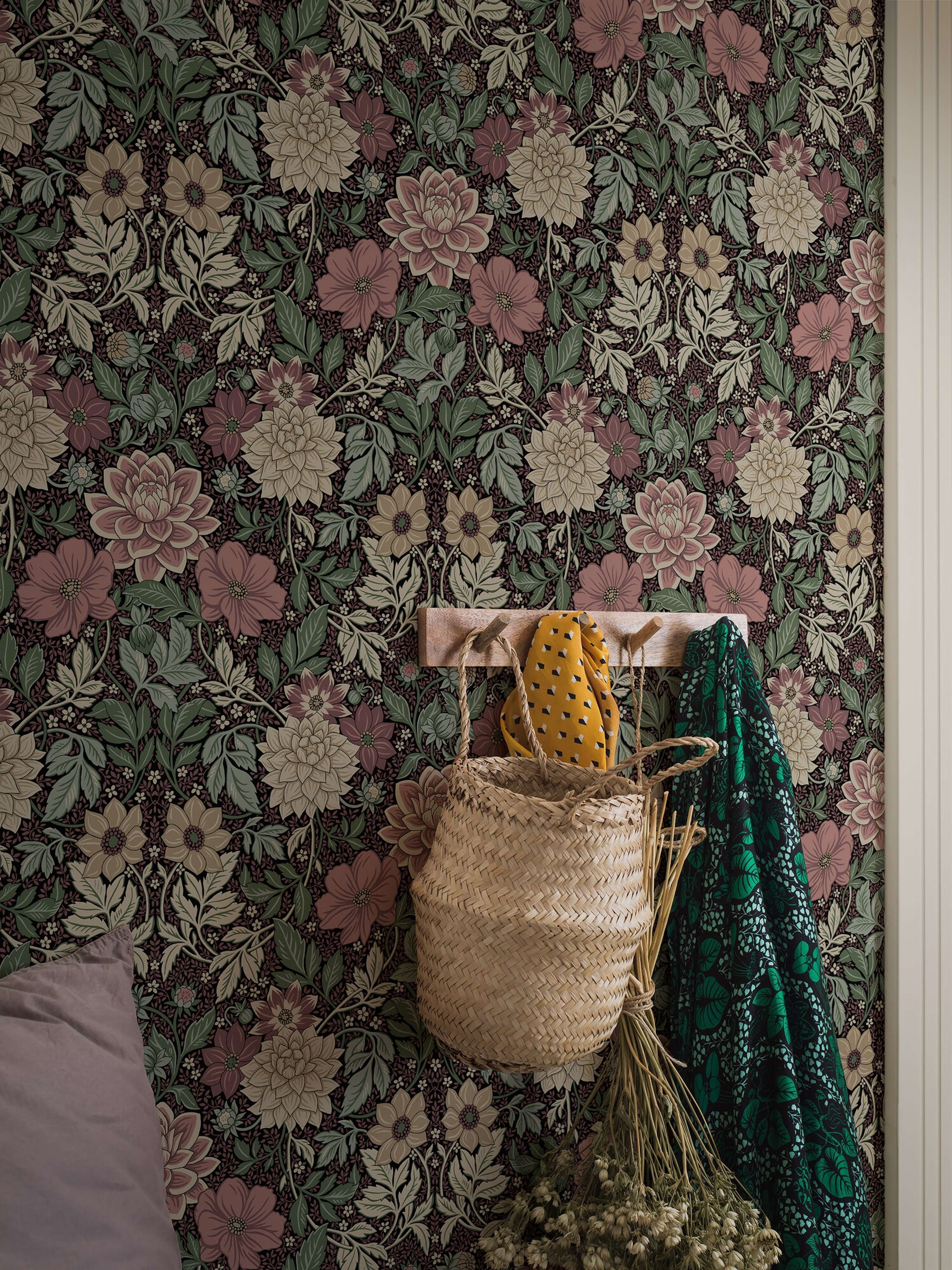 Dahlia Garden tapet med blommigt mönster i rosa. Från kollektionen Falsterbo III. Nonwoven-material med rak passning.​​​​‌﻿‍﻿​‍​‍‌‍﻿﻿‌﻿​‍‌‍‍‌‌‍‌﻿‌‍‍‌‌‍﻿‍​‍​‍​﻿‍‍​‍​‍‌﻿​﻿‌‍​‌‌‍﻿‍‌‍‍‌‌﻿‌​‌﻿‍‌​‍﻿‍‌‍‍‌‌‍﻿﻿​‍​‍​‍﻿​​‍​‍‌‍‍​‌﻿​‍‌‍‌‌‌‍‌‍​‍​‍​﻿‍‍​‍​‍‌‍‍​‌﻿‌​‌﻿‌​‌﻿​​‌﻿​﻿​﻿‍‍​‍﻿﻿​‍﻿﻿‌﻿‌﻿‌﻿‌﻿‌﻿‌﻿​‍﻿‍‌‍​﻿‌‍﻿﻿‌‍﻿​‌‍﻿﻿‌﻿​‍‌‍​‌‌‍﻿‌‌‍​‌​‍﻿‍‌﻿​﻿‌‍‌‌​‍﻿﻿‌﻿​﻿‌﻿‌​‌﻿‌‌‌‍‌​‌‍‍‌‌‍﻿﻿​‍﻿﻿‌‍‍‌‌‍﻿‍‌﻿‌​‌‍‌‌‌‍﻿‍‌﻿‌​​‍﻿﻿‌‍‌‌‌‍‌​‌‍‍‌‌﻿‌​​‍﻿﻿‌‍﻿‌‌‍﻿﻿‌‍‌​‌‍‌‌​﻿﻿‌‌﻿​​‌﻿​‍‌‍‌‌‌﻿​﻿‌‍‌‌‌‍﻿‍‌﻿‌​‌‍​‌‌﻿‌​‌‍‍‌‌‍﻿﻿‌‍﻿‍​﻿‍﻿‌‍‍‌‌‍‌​​﻿﻿‌‌‍‍‌‌‍﻿‌‌‍​‌‌‍‌﻿‌‍‌‌​‍﻿‌​﻿​‍‌‍​‌‌‍​‍‌‍‌‍​﻿‍​​﻿‍​​﻿‌‌​﻿‌​​﻿​​‌‍‌‌‌‍​‌‌‍​﻿‌‍​‍​﻿​‍​﻿‌​​﻿‌‍‌‍‌‍​﻿‍​‌‍‌‍​﻿​﻿‌‍‌‌​﻿‌‍​﻿​‍​﻿‍‌​﻿‌‌‌‍​﻿​﻿‌‍‌‍‌‌​﻿‌‍‌‍​‌​﻿‍​‌‍​‌​﻿​​‌‍​‍​﻿‍‌‌‍​﻿‌‍‌‍‌‍​‌​﻿​‌​﻿‌​​‍﻿‌​﻿​‌​﻿‌‌​﻿​​​﻿​​‌﻿‍​​﻿​‍​﻿​​​﻿​​​﻿​​​‍﻿‌‌‍‍‍‌﻿​​‌‍‌﻿​﻿‍﻿‌﻿‌​‌﻿‍‌‌﻿​​‌‍‌‌​﻿﻿‌‌﻿​﻿‌‍​‌‌‍﻿‍‌‍‍‌‌﻿‌​‌﻿‍‌​‍﻿‍‌‍‍‌‌‍﻿‌‌‍​‌‌‍‌﻿‌‍‌‌‌​​‌‌﻿​﻿‌﻿​﻿‌‍‌‌‌﻿‌​​﻿‍﻿‌﻿​​‌‍​‌‌﻿‌​‌‍‍​​﻿﻿‌‌‍​‌‌‍﻿​‌﻿‌​‌‌‌​‌‍‌‌‌﻿‍​‌﻿‌​​﻿﻿﻿‌‍​‍‌‍​‌‌﻿​﻿‌‍‌‌‌‌‌‌‌﻿​‍‌‍﻿​​﻿﻿‌‌‍‍​‌﻿‌​‌﻿‌​‌﻿​​‌﻿​﻿​‍‌‌​﻿​﻿‌​​‌​‍‌‌​﻿​‍‌​‌‍​‍‌‌​﻿​‍‌​‌‍‌﻿‌﻿‌﻿‌﻿‌﻿‌﻿​‍﻿‍‌‍​﻿‌‍﻿﻿‌‍﻿​‌‍﻿﻿‌﻿​‍‌‍​‌‌‍﻿‌‌‍​‌​‍﻿‍‌﻿​﻿‌‍‌‌​‍‌‌​﻿​‍‌​‌‍‌﻿​﻿‌﻿‌​‌﻿‌‌‌‍‌​‌‍‍‌‌‍﻿﻿​‍‌‍‌‍‍‌‌‍‌​​﻿﻿‌‌‍‍‌‌‍﻿‌‌‍​‌‌‍‌﻿‌‍‌‌​‍﻿‌​﻿​‍‌‍​‌‌‍​‍‌‍‌‍​﻿‍​​﻿‍​​﻿‌‌​﻿‌​​﻿​​‌‍‌‌‌‍​‌‌‍​﻿‌‍​‍​﻿​‍​﻿‌​​﻿‌‍‌‍‌‍​﻿‍​‌‍‌‍​﻿​﻿‌‍‌‌​﻿‌‍​﻿​‍​﻿‍‌​﻿‌‌‌‍​﻿​﻿‌‍‌‍‌‌​﻿‌‍‌‍​‌​﻿‍​‌‍​‌​﻿​​‌‍​‍​﻿‍‌‌‍​﻿‌‍‌‍‌‍​‌​﻿​‌​﻿‌​​‍﻿‌​﻿​‌​﻿‌‌​﻿​​​﻿​​‌﻿‍​​﻿​‍​﻿​​​﻿​​​﻿​​​‍﻿‌‌‍‍‍‌﻿​​‌‍‌﻿​‍‌‍‌﻿‌​‌﻿‍‌‌﻿​​‌‍‌‌​﻿﻿‌‌﻿​﻿‌‍​‌‌‍﻿‍‌‍‍‌‌﻿‌​‌﻿‍‌​‍﻿‍‌‍‍‌‌‍﻿‌‌‍​‌‌‍‌﻿‌‍‌‌‌​​‌‌﻿​﻿‌﻿​﻿‌‍‌‌‌﻿‌​​‍‌‍‌﻿​​‌‍​‌‌﻿‌​‌‍‍​​﻿﻿‌‌‍​‌‌‍﻿​‌﻿‌​‌‌‌​‌‍‌‌‌﻿‍​‌﻿‌​​‍‌‍‌﻿​​‌‍‌‌‌﻿​‍‌﻿​﻿‌﻿​​‌‍‌‌‌‍​﻿‌﻿‌​‌‍‍‌‌﻿‌‍‌‍‌‌​﻿﻿‌‌﻿​​‌﻿‌‌‌‍​‍‌‍﻿​‌‍‍‌‌﻿​﻿‌‍‍​‌‍‌‌‌‍‌​​‍​‍‌﻿﻿‌