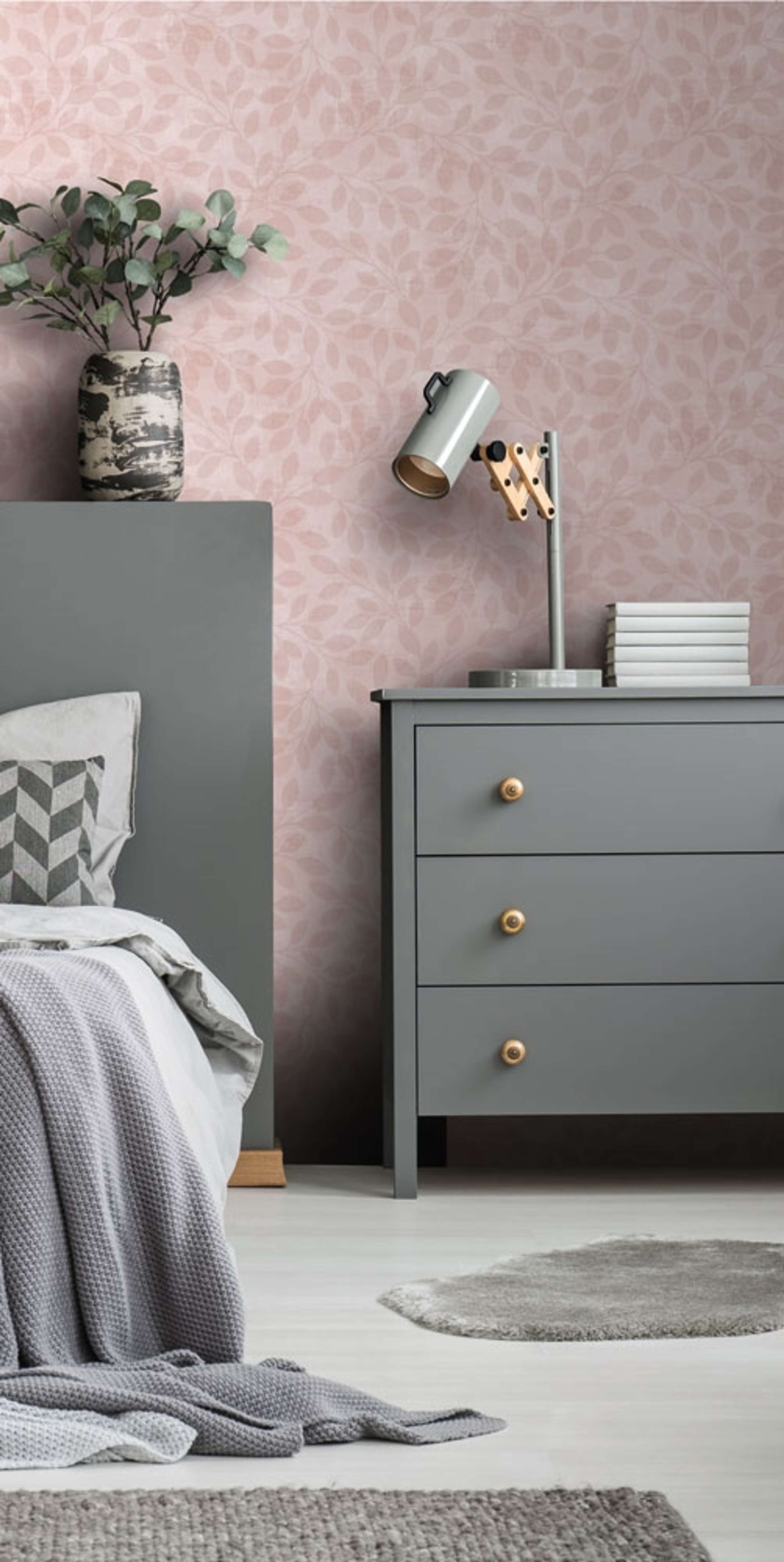 Solitär blad, rosa tapet från Midbec med botaniskt mönster i rosa. Från kollektionen Solitär. Nonwoven-material med förskjuten passning. Passar i vardagsrum, sovrum och matsal.​​​​‌﻿‍﻿​‍​‍‌‍﻿﻿‌﻿​‍‌‍‍‌‌‍‌﻿‌‍‍‌‌‍﻿‍​‍​‍​﻿‍‍​‍​‍‌﻿​﻿‌‍​‌‌‍﻿‍‌‍‍‌‌﻿‌​‌﻿‍‌​‍﻿‍‌‍‍‌‌‍﻿﻿​‍​‍​‍﻿​​‍​‍‌‍‍​‌﻿​‍‌‍‌‌‌‍‌‍​‍​‍​﻿‍‍​‍​‍‌‍‍​‌﻿‌​‌﻿‌​‌﻿​​‌﻿​﻿​﻿‍‍​‍﻿﻿​‍﻿﻿‌﻿‌﻿‌﻿‌﻿‌﻿‌﻿​‍﻿‍‌‍​﻿‌‍﻿﻿‌‍﻿​‌‍﻿﻿‌﻿​‍‌‍​‌‌‍﻿‌‌‍​‌​‍﻿‍‌﻿​﻿‌‍‌‌​‍﻿﻿‌﻿​﻿‌﻿‌​‌﻿‌‌‌‍‌​‌‍‍‌‌‍﻿﻿​‍﻿﻿‌‍‍‌‌‍﻿‍‌﻿‌​‌‍‌‌‌‍﻿‍‌﻿‌​​‍﻿﻿‌‍‌‌‌‍‌​‌‍‍‌‌﻿‌​​‍﻿﻿‌‍﻿‌‌‍﻿﻿‌‍‌​‌‍‌‌​﻿﻿‌‌﻿​​‌﻿​‍‌‍‌‌‌﻿​﻿‌‍‌‌‌‍﻿‍‌﻿‌​‌‍​‌‌﻿‌​‌‍‍‌‌‍﻿﻿‌‍﻿‍​﻿‍﻿‌‍‍‌‌‍‌​​﻿﻿‌‌‍‍‌‌‍﻿‌‌‍​‌‌‍‌﻿‌‍‌‌​‍﻿‌​﻿​‍‌‍​﻿‌‍​‌​﻿​‌​﻿‌﻿​﻿‌﻿​﻿‍‌‌‍​‍‌‍‌‌​﻿‌​​﻿‌‌​﻿​‍‌‍​‍​﻿​‍​﻿‌﻿​﻿‍​​﻿‌‌​﻿‌‌​﻿‌​​﻿​﻿​﻿​﻿​﻿‌﻿​﻿‌​‌‍​﻿​﻿‌﻿‌‍‌‌​﻿​﻿‌‍‌‌​﻿​‌​﻿‍​‌‍‌‍​﻿​​​﻿‍‌​﻿‌‌‌‍‌​​﻿‍​​﻿​‍‌‍‌​​﻿​​​﻿‌‌​‍﻿‌​﻿‌‌​﻿​​​﻿​‍‌﻿‍​​﻿​‌​﻿​​​﻿​​​﻿​​​‍﻿‌‌‍‍‍‌﻿​​‌‍‌﻿​﻿‍﻿‌﻿‌​‌﻿‍‌‌﻿​​‌‍‌‌​﻿﻿‌‌﻿​﻿‌‍​‌‌‍﻿‍‌‍‍‌‌﻿‌​‌﻿‍‌​‍﻿‍‌‍‍‌‌‍﻿‌‌‍​‌‌‍‌﻿‌‍‌‌‌​​‌‌﻿​﻿‌﻿​﻿‌‍‌‌‌﻿‌​​﻿‍﻿‌﻿​​‌‍​‌‌﻿‌​‌‍‍​​﻿﻿‌‌‍​‌‌‍﻿​‌﻿‌​‌‌‌​‌‍‌‌‌﻿‍​‌﻿‌​​﻿﻿﻿‌‍​‍‌‍​‌‌﻿​﻿‌‍‌‌‌‌‌‌‌﻿​‍‌‍﻿​​﻿﻿‌‌‍‍​‌﻿‌​‌﻿‌​‌﻿​​‌﻿​﻿​‍‌‌​﻿​﻿‌​​‌​‍‌‌​﻿​‍‌​‌‍​‍‌‌​﻿​‍‌​‌‍‌﻿‌﻿‌﻿‌﻿‌﻿‌﻿​‍﻿‍‌‍​﻿‌‍﻿﻿‌‍﻿​‌‍﻿﻿‌﻿​‍‌‍​‌‌‍﻿‌‌‍​‌​‍﻿‍‌﻿​﻿‌‍‌‌​‍‌‌​﻿​‍‌​‌‍‌﻿​﻿‌﻿‌​‌﻿‌‌‌‍‌​‌‍‍‌‌‍﻿﻿​‍‌‍‌‍‍‌‌‍‌​​﻿﻿‌‌‍‍‌‌‍﻿‌‌‍​‌‌‍‌﻿‌‍‌‌​‍﻿‌​﻿​‍‌‍​﻿‌‍​‌​﻿​‌​﻿‌﻿​﻿‌﻿​﻿‍‌‌‍​‍‌‍‌‌​﻿‌​​﻿‌‌​﻿​‍‌‍​‍​﻿​‍​﻿‌﻿​﻿‍​​﻿‌‌​﻿‌‌​﻿‌​​﻿​﻿​﻿​﻿​﻿‌﻿​﻿‌​‌‍​﻿​﻿‌﻿‌‍‌‌​﻿​﻿‌‍‌‌​﻿​‌​﻿‍​‌‍‌‍​﻿​​​﻿‍‌​﻿‌‌‌‍‌​​﻿‍​​﻿​‍‌‍‌​​﻿​​​﻿‌‌​‍﻿‌​﻿‌‌​﻿​​​﻿​‍‌﻿‍​​﻿​‌​﻿​​​﻿​​​﻿​​​‍﻿‌‌‍‍‍‌﻿​​‌‍‌﻿​‍‌‍‌﻿‌​‌﻿‍‌‌﻿​​‌‍‌‌​﻿﻿‌‌﻿​﻿‌‍​‌‌‍﻿‍‌‍‍‌‌﻿‌​‌﻿‍‌​‍﻿‍‌‍‍‌‌‍﻿‌‌‍​‌‌‍‌﻿‌‍‌‌‌​​‌‌﻿​﻿‌﻿​﻿‌‍‌‌‌﻿‌​​‍‌‍‌﻿​​‌‍​‌‌﻿‌​‌‍‍​​﻿﻿‌‌‍​‌‌‍﻿​‌﻿‌​‌‌‌​‌‍‌‌‌﻿‍​‌﻿‌​​‍‌‍‌﻿​​‌‍‌‌‌﻿​‍‌﻿​﻿‌﻿​​‌‍‌‌‌‍​﻿‌﻿‌​‌‍‍‌‌﻿‌‍‌‍‌‌​﻿﻿‌‌﻿​​‌﻿‌‌‌‍​‍‌‍﻿​‌‍‍‌‌﻿​﻿‌‍‍​‌‍‌‌‌‍‌​​‍​‍‌﻿﻿‌