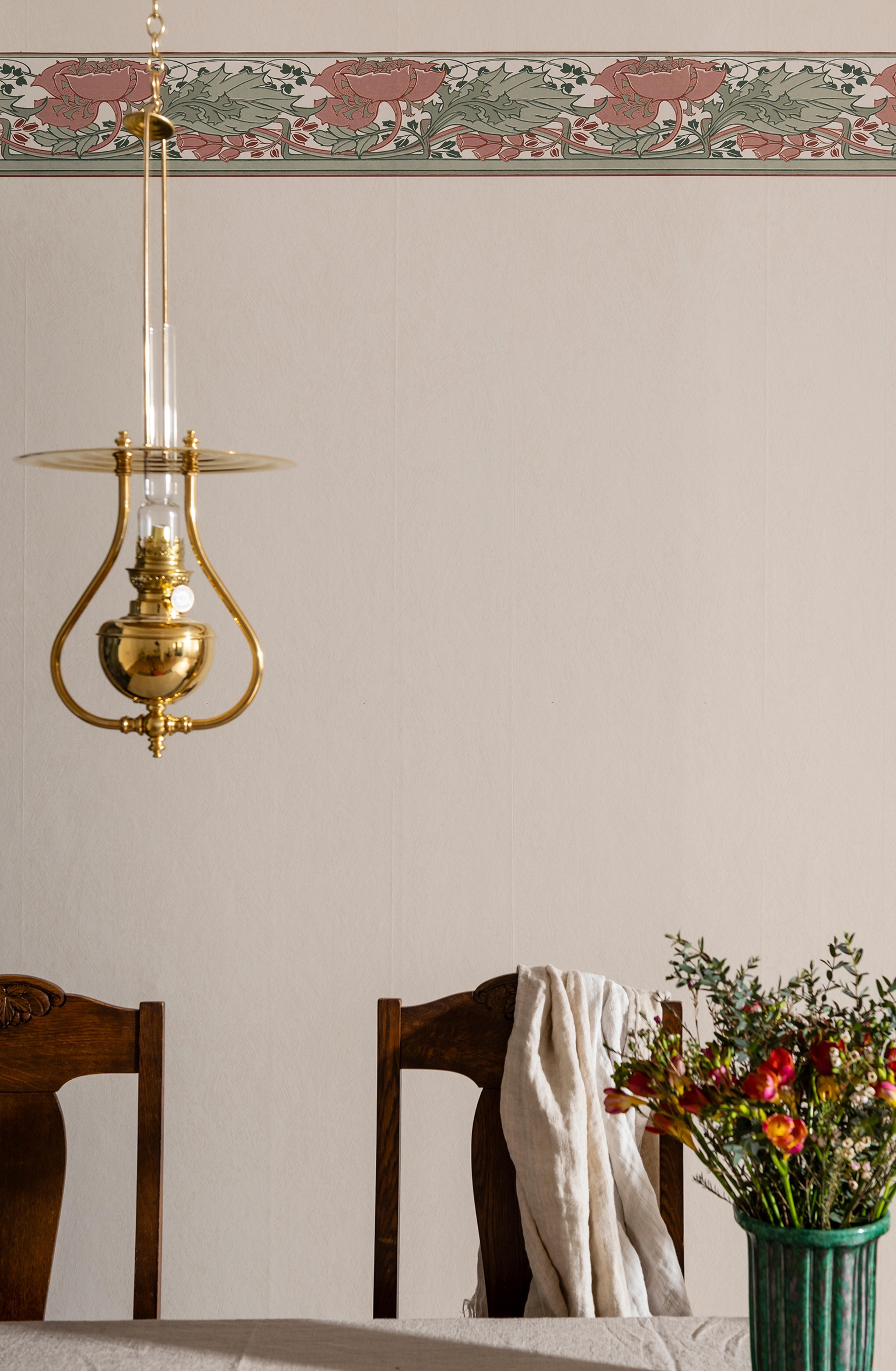 Värmlands Säby bård, Röd tapet från duro med bard mönster i röd. Från kollektionen Gammalsvenska QuickUp. Nonwoven-material med rak passning.​​​​‌﻿‍﻿​‍​‍‌‍﻿﻿‌﻿​‍‌‍‍‌‌‍‌﻿‌‍‍‌‌‍﻿‍​‍​‍​﻿‍‍​‍​‍‌﻿​﻿‌‍​‌‌‍﻿‍‌‍‍‌‌﻿‌​‌﻿‍‌​‍﻿‍‌‍‍‌‌‍﻿﻿​‍​‍​‍﻿​​‍​‍‌‍‍​‌﻿​‍‌‍‌‌‌‍‌‍​‍​‍​﻿‍‍​‍​‍‌‍‍​‌﻿‌​‌﻿‌​‌﻿​​‌﻿​﻿​﻿‍‍​‍﻿﻿​‍﻿﻿‌﻿‌﻿‌﻿‌﻿‌﻿‌﻿​‍﻿‍‌‍​﻿‌‍﻿﻿‌‍﻿​‌‍﻿﻿‌﻿​‍‌‍​‌‌‍﻿‌‌‍​‌​‍﻿‍‌﻿​﻿‌‍‌‌​‍﻿﻿‌﻿​﻿‌﻿‌​‌﻿‌‌‌‍‌​‌‍‍‌‌‍﻿﻿​‍﻿﻿‌‍‍‌‌‍﻿‍‌﻿‌​‌‍‌‌‌‍﻿‍‌﻿‌​​‍﻿﻿‌‍‌‌‌‍‌​‌‍‍‌‌﻿‌​​‍﻿﻿‌‍﻿‌‌‍﻿﻿‌‍‌​‌‍‌‌​﻿﻿‌‌﻿​​‌﻿​‍‌‍‌‌‌﻿​﻿‌‍‌‌‌‍﻿‍‌﻿‌​‌‍​‌‌﻿‌​‌‍‍‌‌‍﻿﻿‌‍﻿‍​﻿‍﻿‌‍‍‌‌‍‌​​﻿﻿‌‌‍‍‌‌‍﻿‌‌‍​‌‌‍‌﻿‌‍‌‌​‍﻿‌​﻿​‍‌‍‌‌‌‍​‍​﻿​﻿​﻿​‍​﻿​‍​﻿‌﻿​﻿​‌​﻿​‌​﻿​​‌‍​‍​﻿‌‍​﻿‍‌‌‍​‍‌‍​‌‌‍​‍‌‍​‍‌‍‌‍​﻿​‌​﻿‌﻿​﻿​‌​﻿​‌​﻿​﻿​﻿‍‌​﻿‍​​﻿‌﻿‌‍​‌​﻿​‍‌‍‌‌‌‍​‍​﻿‌​​﻿​‌​﻿‌​​﻿​﻿‌‍‌‍​﻿‌​‌‍​‌​﻿​​​﻿​‍​﻿​‌​‍﻿‌​﻿​‌​﻿‌‌​﻿‌﻿​﻿​‍‌﻿‍​​﻿​‍​﻿‌​​﻿​​​﻿‌​​‍﻿‌‌‍‍‍‌﻿​​‌‍‌﻿​﻿‍﻿‌﻿‌​‌﻿‍‌‌﻿​​‌‍‌‌​﻿﻿‌‌﻿​﻿‌‍​‌‌‍﻿‍‌‍‍‌‌﻿‌​‌﻿‍‌​‍﻿‍‌‍‍‌‌‍﻿‌‌‍​‌‌‍‌﻿‌‍‌‌‌​​‌‌﻿​﻿‌﻿​﻿‌‍‌‌‌﻿‌​​﻿‍﻿‌﻿​​‌‍​‌‌﻿‌​‌‍‍​​﻿﻿‌‌‍​‌‌‍﻿​‌﻿‌​‌‌‌​‌‍‌‌‌﻿‍​‌﻿‌​​﻿﻿﻿‌‍​‍‌‍​‌‌﻿​﻿‌‍‌‌‌‌‌‌‌﻿​‍‌‍﻿​​﻿﻿‌‌‍‍​‌﻿‌​‌﻿‌​‌﻿​​‌﻿​﻿​‍‌‌​﻿​﻿‌​​‌​‍‌‌​﻿​‍‌​‌‍​‍‌‌​﻿​‍‌​‌‍‌﻿‌﻿‌﻿‌﻿‌﻿‌﻿​‍﻿‍‌‍​﻿‌‍﻿﻿‌‍﻿​‌‍﻿﻿‌﻿​‍‌‍​‌‌‍﻿‌‌‍​‌​‍﻿‍‌﻿​﻿‌‍‌‌​‍‌‌​﻿​‍‌​‌‍‌﻿​﻿‌﻿‌​‌﻿‌‌‌‍‌​‌‍‍‌‌‍﻿﻿​‍‌‍‌‍‍‌‌‍‌​​﻿﻿‌‌‍‍‌‌‍﻿‌‌‍​‌‌‍‌﻿‌‍‌‌​‍﻿‌​﻿​‍‌‍‌‌‌‍​‍​﻿​﻿​﻿​‍​﻿​‍​﻿‌﻿​﻿​‌​﻿​‌​﻿​​‌‍​‍​﻿‌‍​﻿‍‌‌‍​‍‌‍​‌‌‍​‍‌‍​‍‌‍‌‍​﻿​‌​﻿‌﻿​﻿​‌​﻿​‌​﻿​﻿​﻿‍‌​﻿‍​​﻿‌﻿‌‍​‌​﻿​‍‌‍‌‌‌‍​‍​﻿‌​​﻿​‌​﻿‌​​﻿​﻿‌‍‌‍​﻿‌​‌‍​‌​﻿​​​﻿​‍​﻿​‌​‍﻿‌​﻿​‌​﻿‌‌​﻿‌﻿​﻿​‍‌﻿‍​​﻿​‍​﻿‌​​﻿​​​﻿‌​​‍﻿‌‌‍‍‍‌﻿​​‌‍‌﻿​‍‌‍‌﻿‌​‌﻿‍‌‌﻿​​‌‍‌‌​﻿﻿‌‌﻿​﻿‌‍​‌‌‍﻿‍‌‍‍‌‌﻿‌​‌﻿‍‌​‍﻿‍‌‍‍‌‌‍﻿‌‌‍​‌‌‍‌﻿‌‍‌‌‌​​‌‌﻿​﻿‌﻿​﻿‌‍‌‌‌﻿‌​​‍‌‍‌﻿​​‌‍​‌‌﻿‌​‌‍‍​​﻿﻿‌‌‍​‌‌‍﻿​‌﻿‌​‌‌‌​‌‍‌‌‌﻿‍​‌﻿‌​​‍‌‍‌﻿​​‌‍‌‌‌﻿​‍‌﻿​﻿‌﻿​​‌‍‌‌‌‍​﻿‌﻿‌​‌‍‍‌‌﻿‌‍‌‍‌‌​﻿﻿‌‌﻿​​‌﻿‌‌‌‍​‍‌‍﻿​‌‍‍‌‌﻿​﻿‌‍‍​‌‍‌‌‌‍‌​​‍​‍‌﻿﻿‌