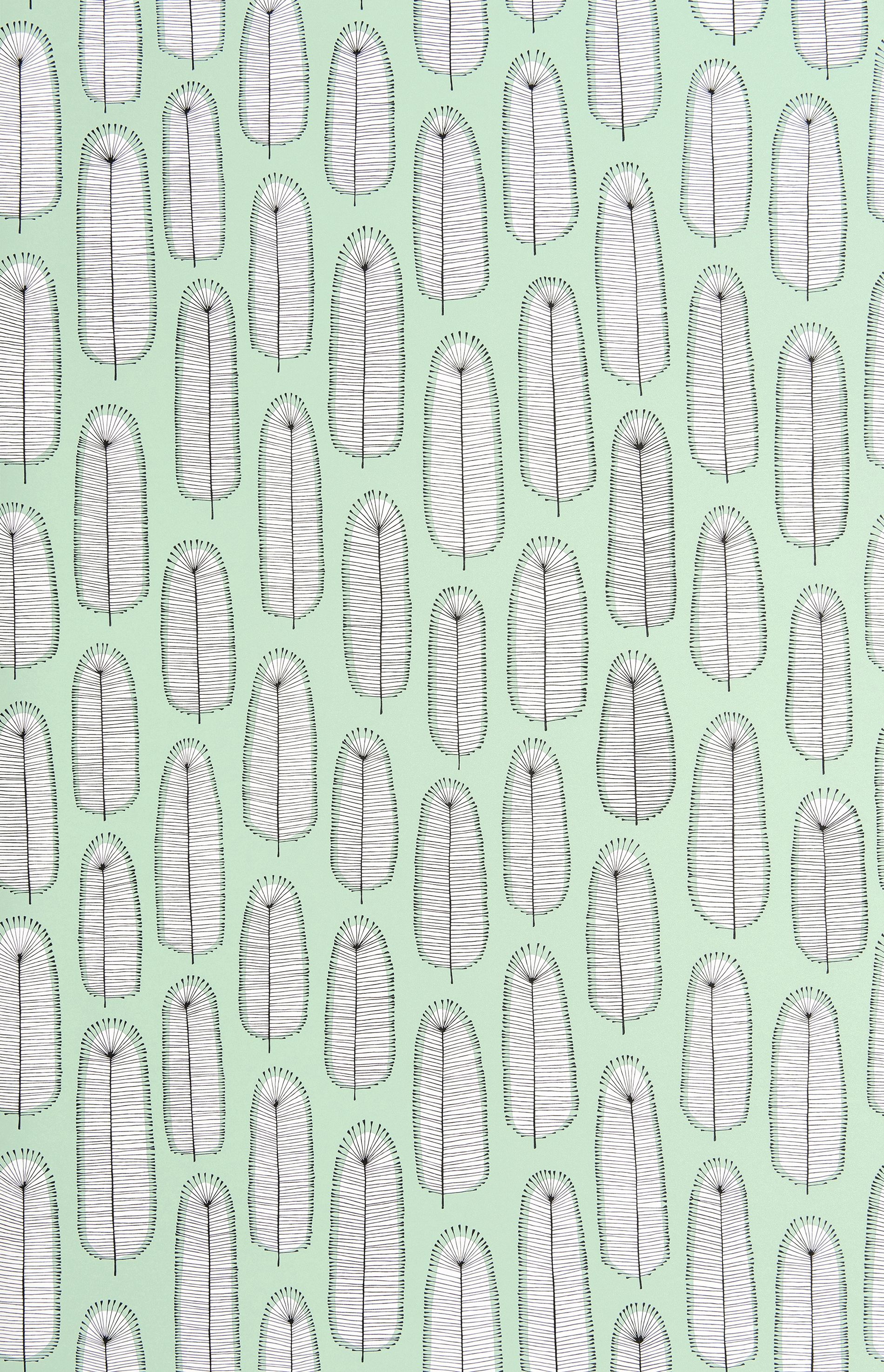 Bloom Blossom tapet från Midbec med blommigt, retro mönster i grön. Från kollektionen Seven Sisters. Nonwoven-material med rak passning.