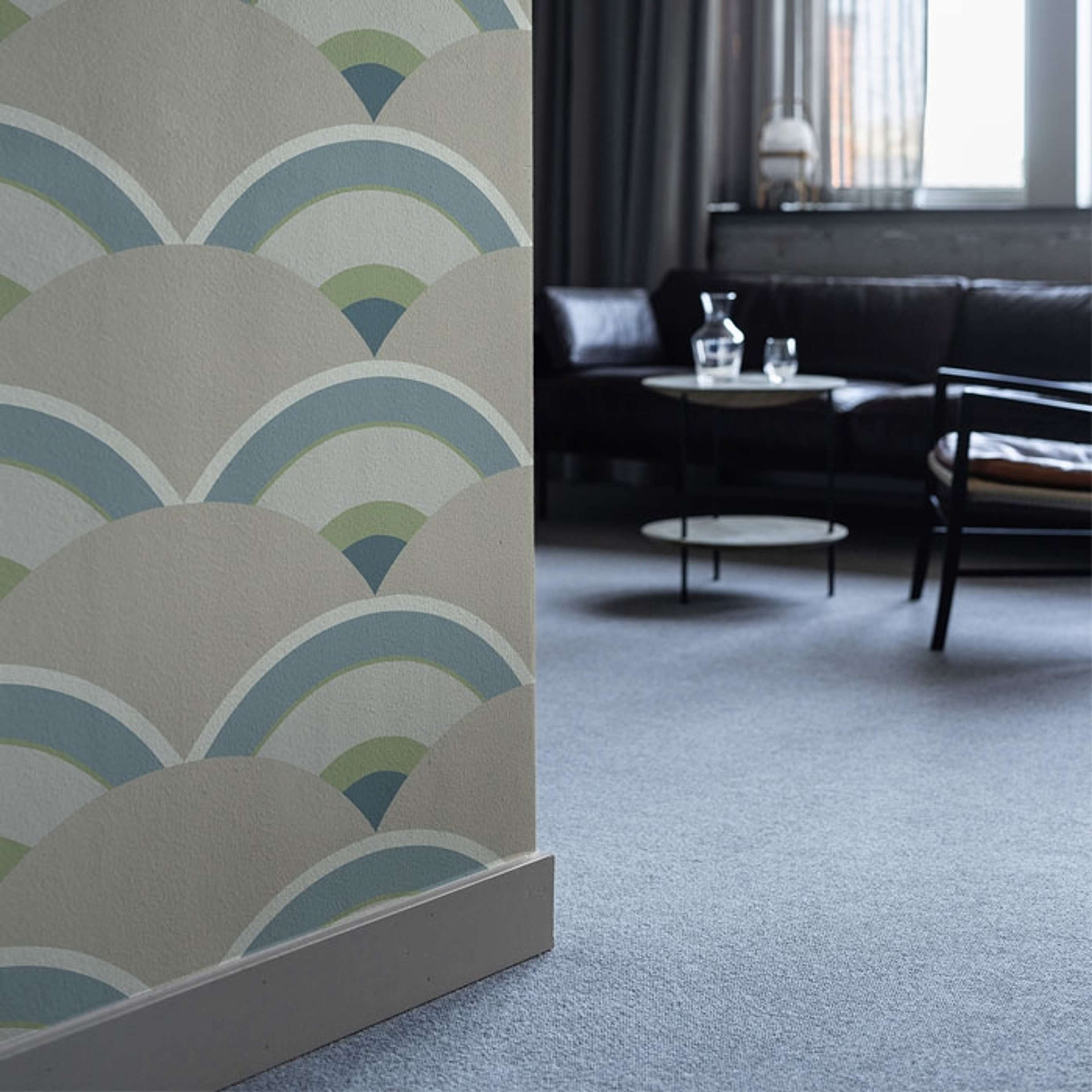 Design no 2 Blå/Silver tapet med grafiskt, retro mönster i blå. Från kollektionen Limited Edition 2023. Nonwoven-material med rak passning.​​​​‌﻿‍﻿​‍​‍‌‍﻿﻿‌﻿​‍‌‍‍‌‌‍‌﻿‌‍‍‌‌‍﻿‍​‍​‍​﻿‍‍​‍​‍‌﻿​﻿‌‍​‌‌‍﻿‍‌‍‍‌‌﻿‌​‌﻿‍‌​‍﻿‍‌‍‍‌‌‍﻿﻿​‍​‍​‍﻿​​‍​‍‌‍‍​‌﻿​‍‌‍‌‌‌‍‌‍​‍​‍​﻿‍‍​‍​‍‌‍‍​‌﻿‌​‌﻿‌​‌﻿​​‌﻿​﻿​﻿‍‍​‍﻿﻿​‍﻿﻿‌﻿‌﻿‌﻿‌﻿‌﻿‌﻿​‍﻿‍‌‍​﻿‌‍﻿﻿‌‍﻿​‌‍﻿﻿‌﻿​‍‌‍​‌‌‍﻿‌‌‍​‌​‍﻿‍‌﻿​﻿‌‍‌‌​‍﻿﻿‌﻿​﻿‌﻿‌​‌﻿‌‌‌‍‌​‌‍‍‌‌‍﻿﻿​‍﻿﻿‌‍‍‌‌‍﻿‍‌﻿‌​‌‍‌‌‌‍﻿‍‌﻿‌​​‍﻿﻿‌‍‌‌‌‍‌​‌‍‍‌‌﻿‌​​‍﻿﻿‌‍﻿‌‌‍﻿﻿‌‍‌​‌‍‌‌​﻿﻿‌‌﻿​​‌﻿​‍‌‍‌‌‌﻿​﻿‌‍‌‌‌‍﻿‍‌﻿‌​‌‍​‌‌﻿‌​‌‍‍‌‌‍﻿﻿‌‍﻿‍​﻿‍﻿‌‍‍‌‌‍‌​​﻿﻿‌‌‍‍‌‌‍﻿‌‌‍​‌‌‍‌﻿‌‍‌‌​‍﻿‌​﻿‌​​﻿‌​​﻿​‍​﻿‌﻿‌‍​‍​﻿‌‌​﻿‌‌‌‍​﻿​﻿‌​‌‍‌‍​﻿‌‍​﻿​​​﻿​​​﻿‍​​﻿‌‌‌‍‌‍‌‍‌‌​﻿‌﻿‌‍‌‌​﻿​﻿‌‍​‌‌‍​‌‌‍​‌‌‍‌‌​﻿‌‍​﻿‌﻿‌‍​﻿​﻿​‌‌‍‌‌​﻿‌‍​﻿​‌‌‍​‌​﻿​﻿​﻿‌‍​﻿‌​​﻿​﻿​﻿​‍​﻿‌‍‌‍‌‍​﻿​‍​‍﻿‌​﻿‌﻿​﻿​​​﻿​​‌﻿‍​​﻿‌﻿​﻿​​​﻿​​​‍﻿‌‌‍‍‍‌﻿​​‌‍‌﻿​﻿‍﻿‌﻿‌​‌﻿‍‌‌﻿​​‌‍‌‌​﻿﻿‌‌﻿​﻿‌‍​‌‌‍﻿‍‌‍‍‌‌﻿‌​‌﻿‍‌​‍﻿‍‌‍‍‌‌‍﻿‌‌‍​‌‌‍‌﻿‌‍‌‌‌​​‌‌﻿​﻿‌﻿​﻿‌‍‌‌‌﻿‌​​﻿‍﻿‌﻿​​‌‍​‌‌﻿‌​‌‍‍​​﻿﻿‌‌‍​‌‌‍﻿​‌﻿‌​‌‌‌​‌‍‌‌‌﻿‍​‌﻿‌​​﻿﻿﻿‌‍​‍‌‍​‌‌﻿​﻿‌‍‌‌‌‌‌‌‌﻿​‍‌‍﻿​​﻿﻿‌‌‍‍​‌﻿‌​‌﻿‌​‌﻿​​‌﻿​﻿​‍‌‌​﻿​﻿‌​​‌​‍‌‌​﻿​‍‌​‌‍​‍‌‌​﻿​‍‌​‌‍‌﻿‌﻿‌﻿‌﻿‌﻿‌﻿​‍﻿‍‌‍​﻿‌‍﻿﻿‌‍﻿​‌‍﻿﻿‌﻿​‍‌‍​‌‌‍﻿‌‌‍​‌​‍﻿‍‌﻿​﻿‌‍‌‌​‍‌‌​﻿​‍‌​‌‍‌﻿​﻿‌﻿‌​‌﻿‌‌‌‍‌​‌‍‍‌‌‍﻿﻿​‍‌‍‌‍‍‌‌‍‌​​﻿﻿‌‌‍‍‌‌‍﻿‌‌‍​‌‌‍‌﻿‌‍‌‌​‍﻿‌​﻿‌​​﻿‌​​﻿​‍​﻿‌﻿‌‍​‍​﻿‌‌​﻿‌‌‌‍​﻿​﻿‌​‌‍‌‍​﻿‌‍​﻿​​​﻿​​​﻿‍​​﻿‌‌‌‍‌‍‌‍‌‌​﻿‌﻿‌‍‌‌​﻿​﻿‌‍​‌‌‍​‌‌‍​‌‌‍‌‌​﻿‌‍​﻿‌﻿‌‍​﻿​﻿​‌‌‍‌‌​﻿‌‍​﻿​‌‌‍​‌​﻿​﻿​﻿‌‍​﻿‌​​﻿​﻿​﻿​‍​﻿‌‍‌‍‌‍​﻿​‍​‍﻿‌​﻿‌﻿​﻿​​​﻿​​‌﻿‍​​﻿‌﻿​﻿​​​﻿​​​‍﻿‌‌‍‍‍‌﻿​​‌‍‌﻿​‍‌‍‌﻿‌​‌﻿‍‌‌﻿​​‌‍‌‌​﻿﻿‌‌﻿​﻿‌‍​‌‌‍﻿‍‌‍‍‌‌﻿‌​‌﻿‍‌​‍﻿‍‌‍‍‌‌‍﻿‌‌‍​‌‌‍‌﻿‌‍‌‌‌​​‌‌﻿​﻿‌﻿​﻿‌‍‌‌‌﻿‌​​‍‌‍‌﻿​​‌‍​‌‌﻿‌​‌‍‍​​﻿﻿‌‌‍​‌‌‍﻿​‌﻿‌​‌‌‌​‌‍‌‌‌﻿‍​‌﻿‌​​‍‌‍‌﻿​​‌‍‌‌‌﻿​‍‌﻿​﻿‌﻿​​‌‍‌‌‌‍​﻿‌﻿‌​‌‍‍‌‌﻿‌‍‌‍‌‌​﻿﻿‌‌﻿​​‌﻿‌‌‌‍​‍‌‍﻿​‌‍‍‌‌﻿​﻿‌‍‍​‌‍‌‌‌‍‌​​‍​‍‌﻿﻿‌