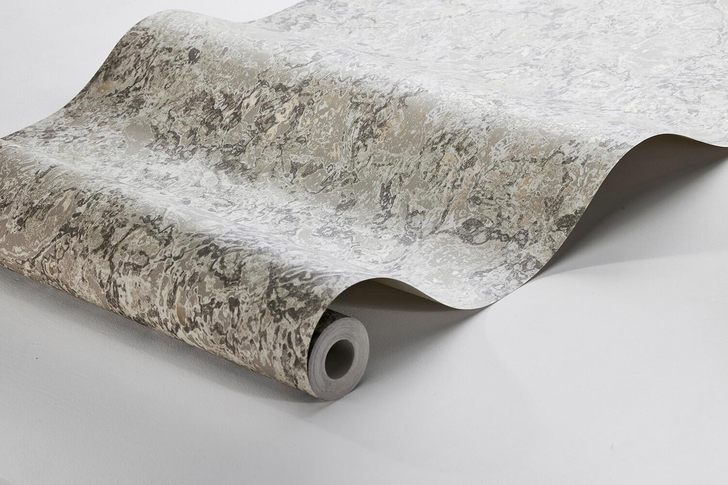 Travertine tapet med tegelsten mönster i grön. Från kollektionen Treasured. Nonwoven-material med förskjuten passning. Passar i kök, hall och arbetsrum.